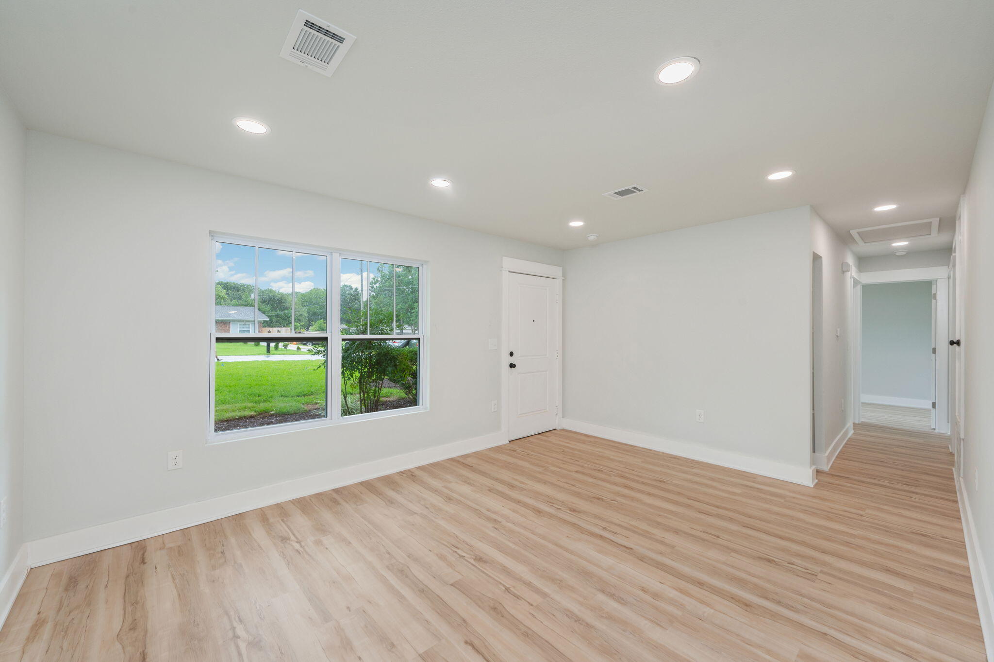 PORT DIXIE S1/2 OF LOTS 12 13, 14-BLK - Residential