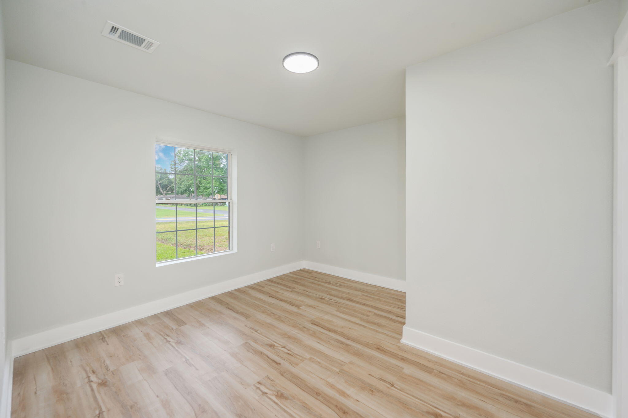 PORT DIXIE S1/2 OF LOTS 12 13, 14-BLK - Residential