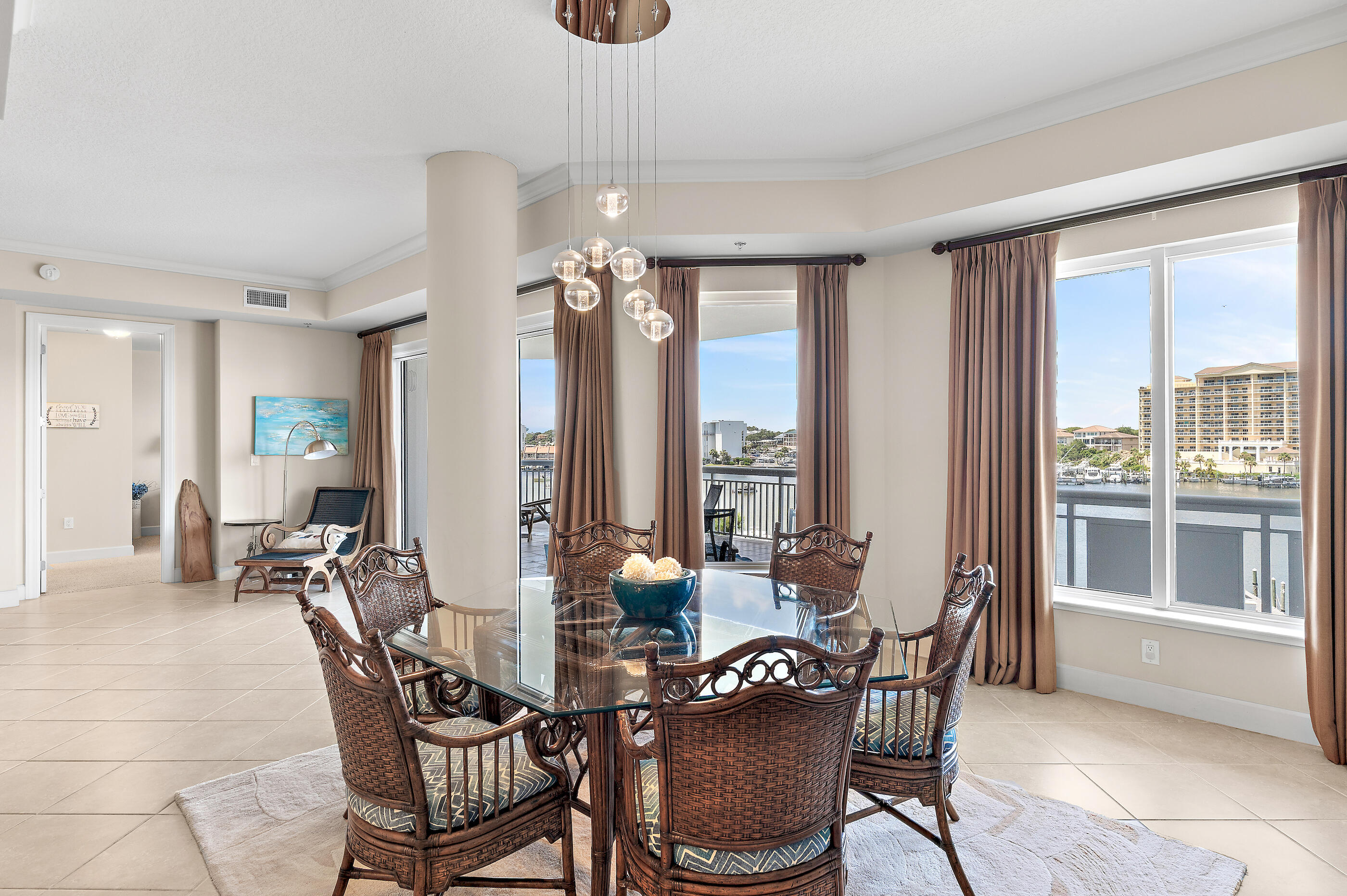 HARBOR LANDING - Residential