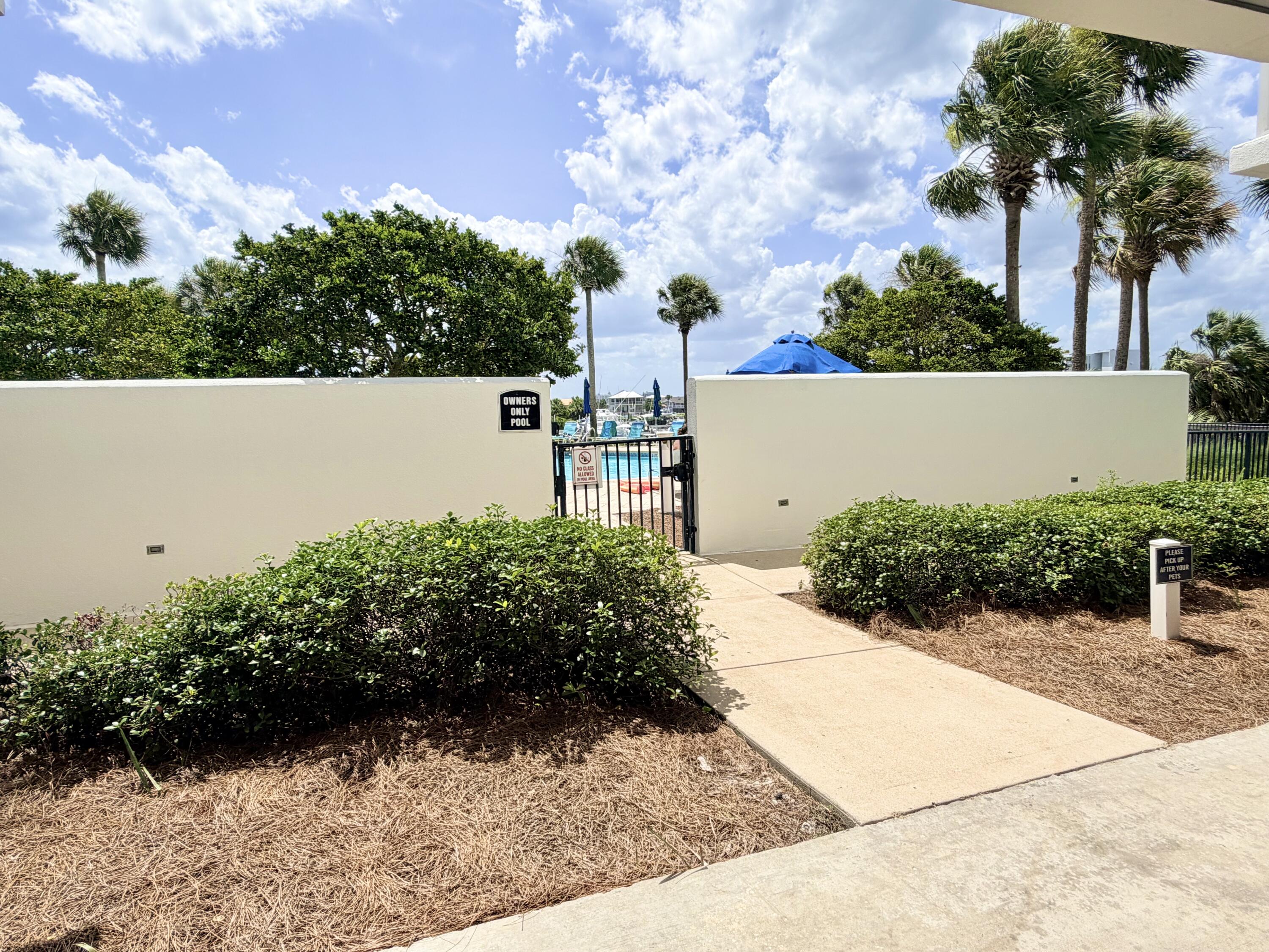 HARBOR LANDING - Residential