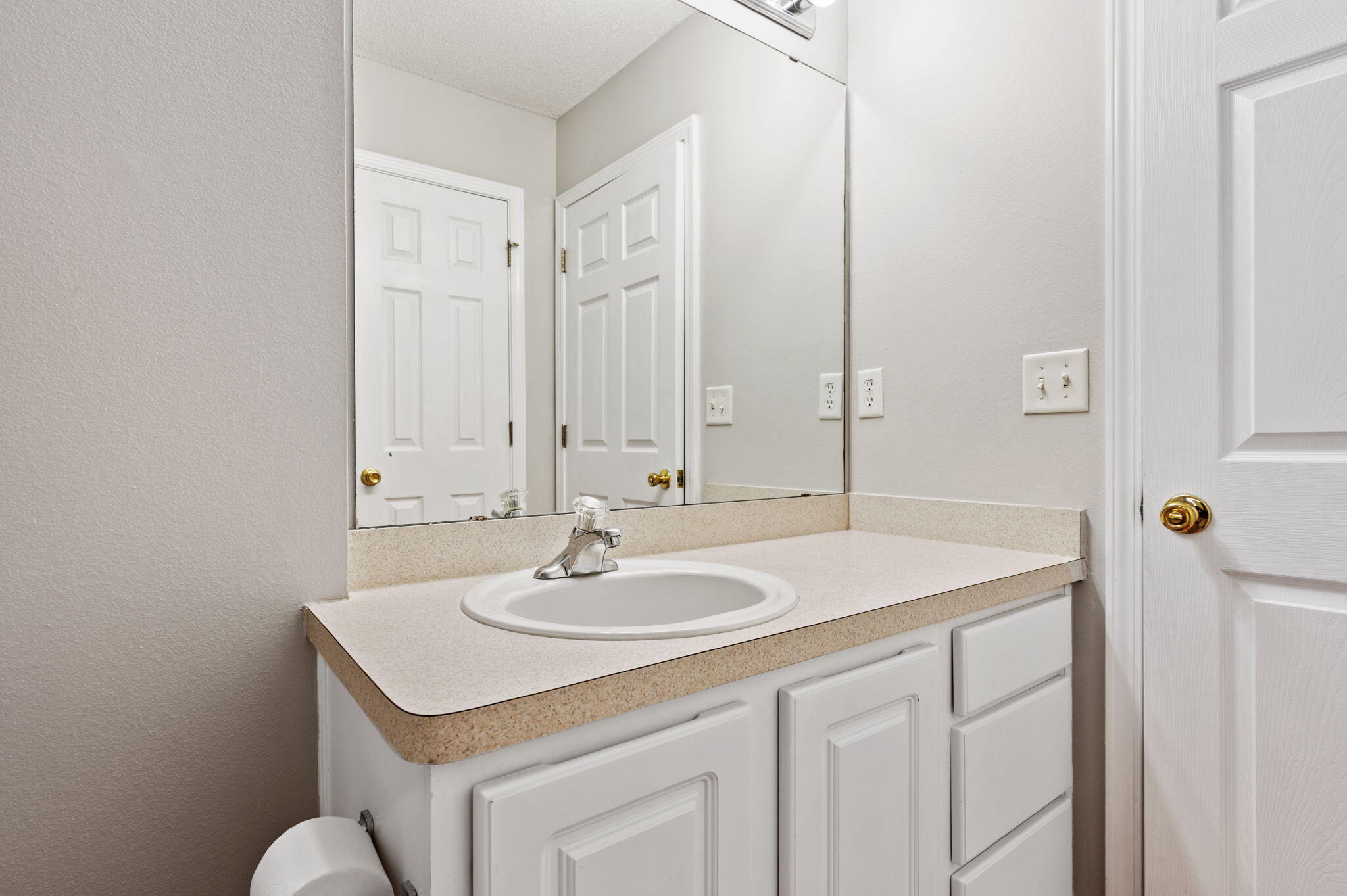 BROOKE ESTATES PH I - Residential