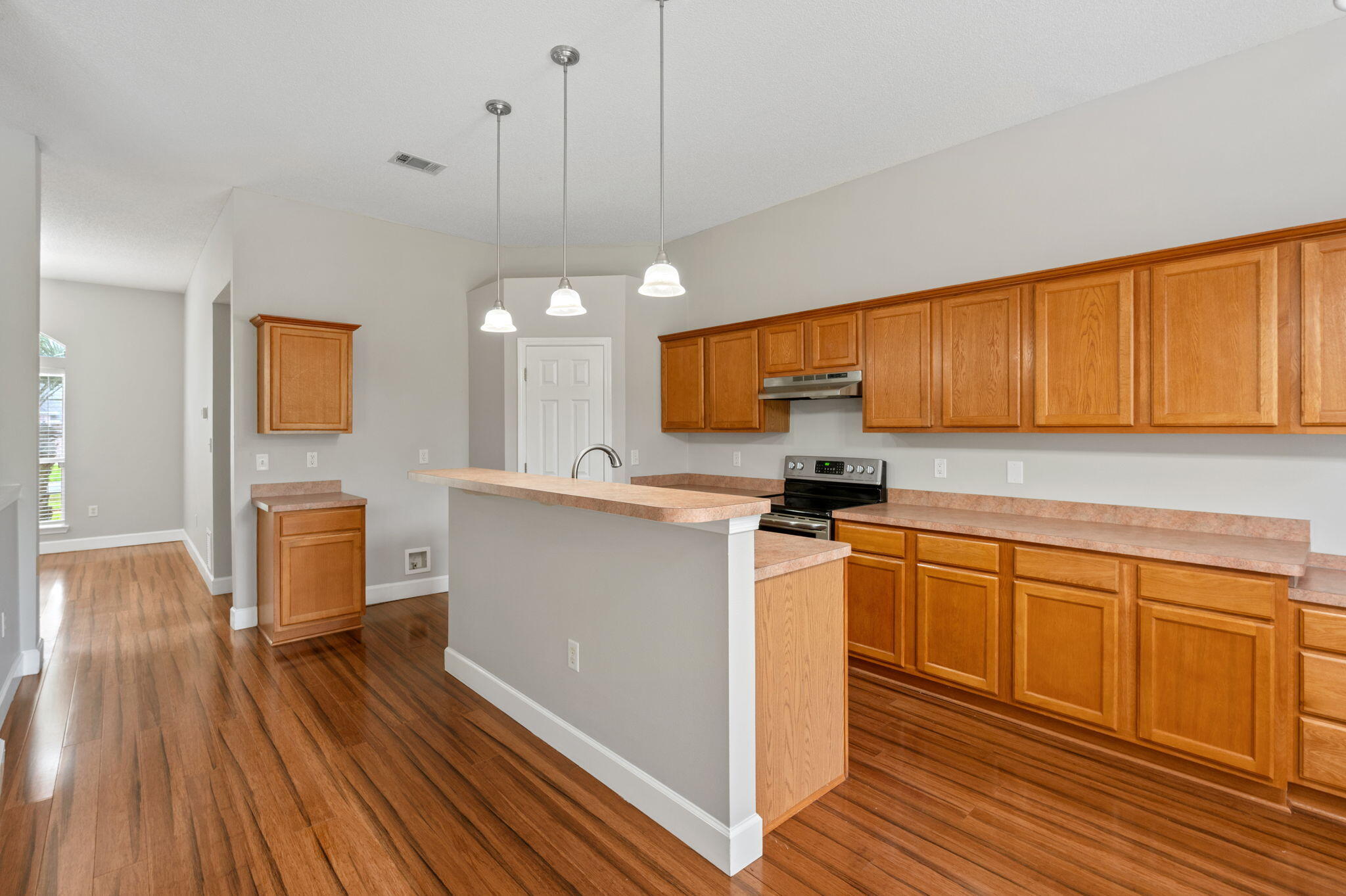 BROOKE ESTATES PH I - Residential