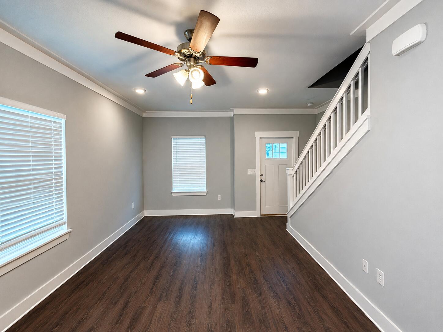 VERANDAS AT FREEPORT - Residential Lease