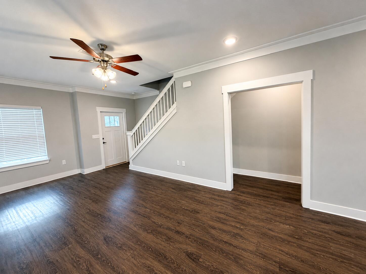 VERANDAS AT FREEPORT - Residential Lease