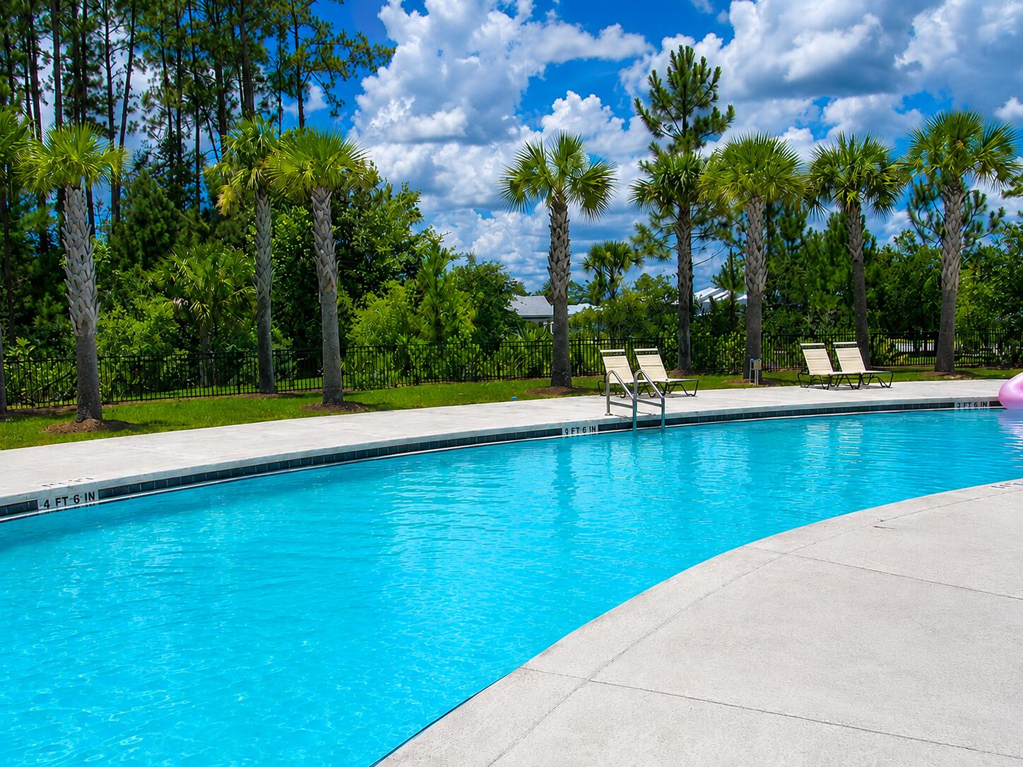 VERANDAS AT FREEPORT - Residential Lease