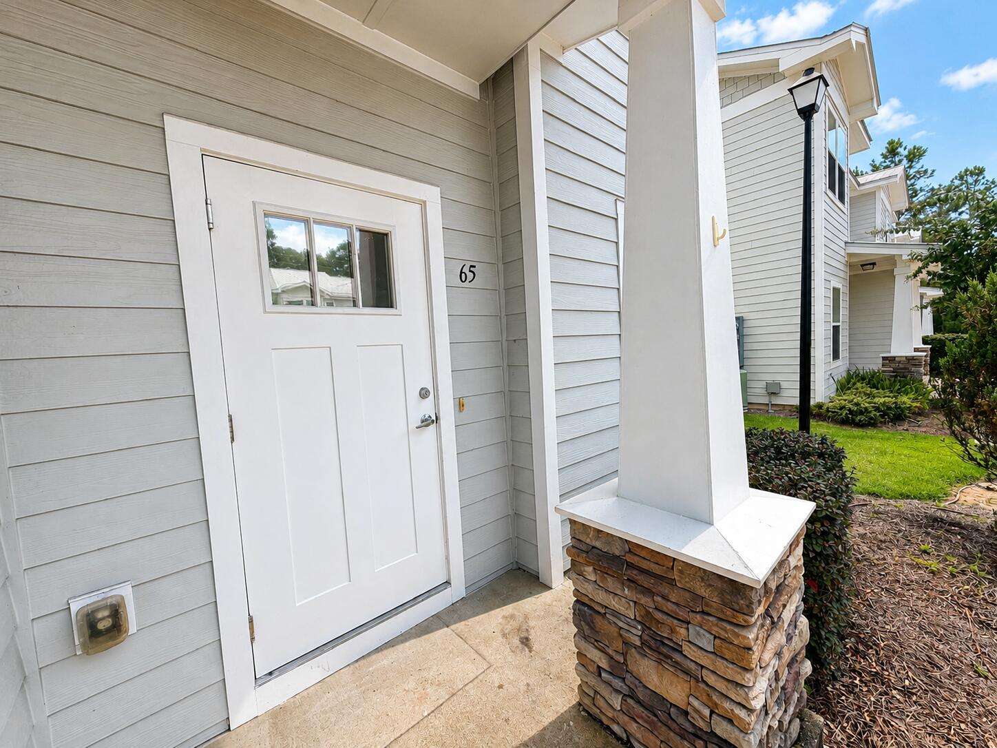 VERANDAS AT FREEPORT - Residential Lease