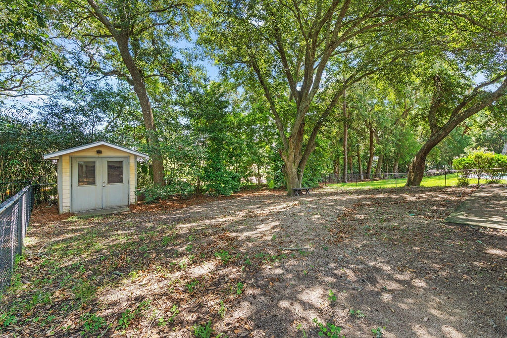 OLDE CAMP WALTON KNOLL - Residential