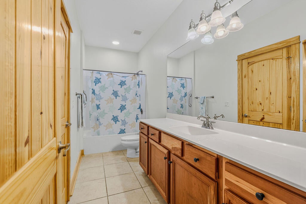 OLDE CAMP WALTON KNOLL - Residential