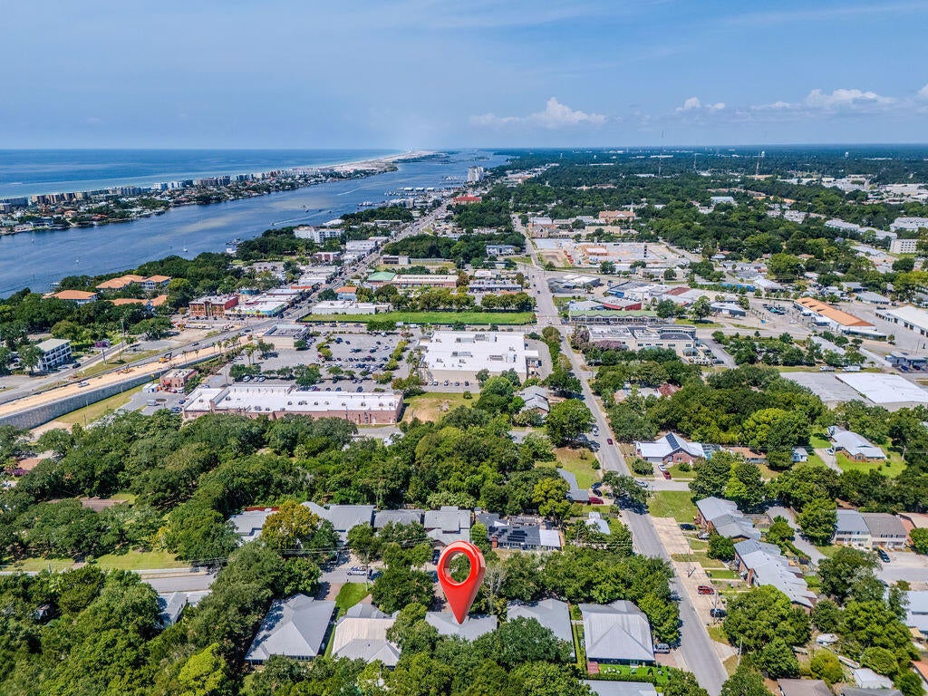 OLDE CAMP WALTON KNOLL - Residential
