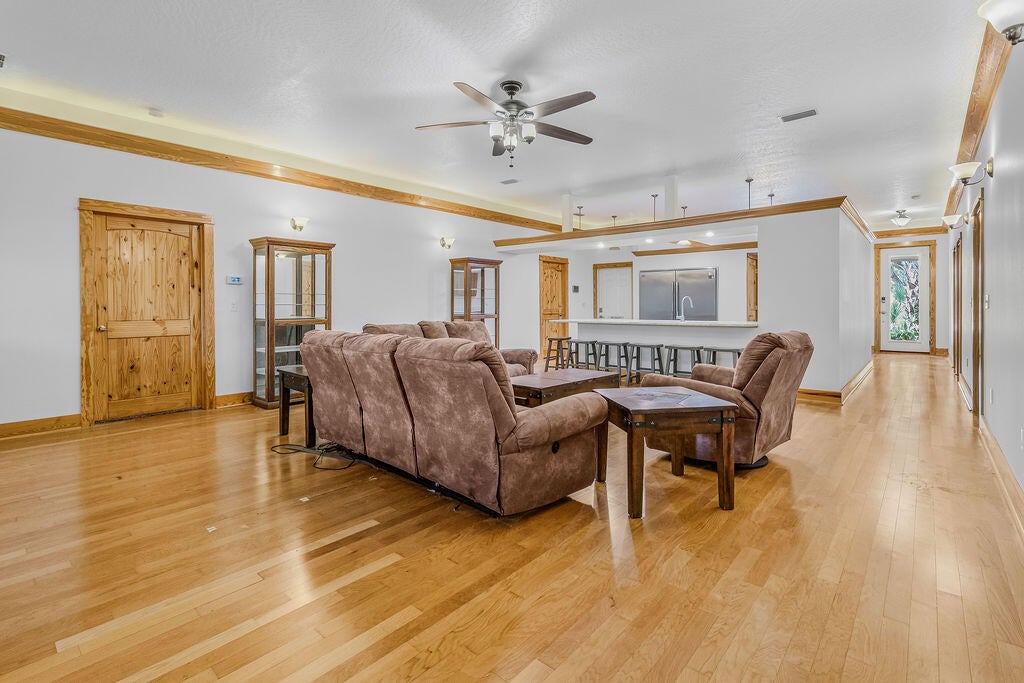 OLDE CAMP WALTON KNOLL - Residential