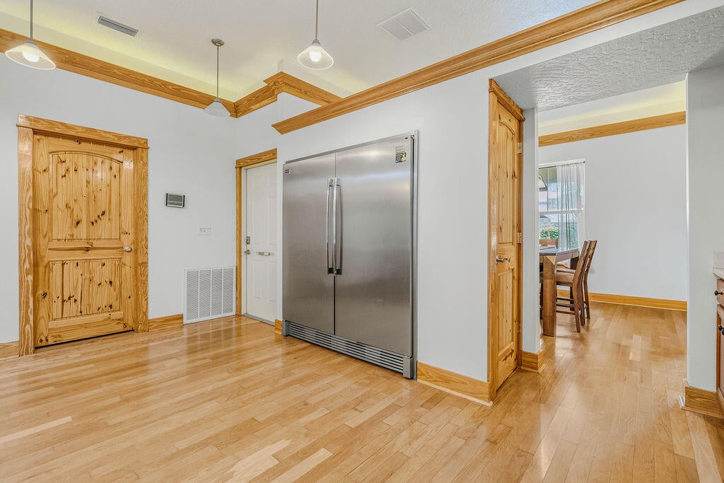 OLDE CAMP WALTON KNOLL - Residential