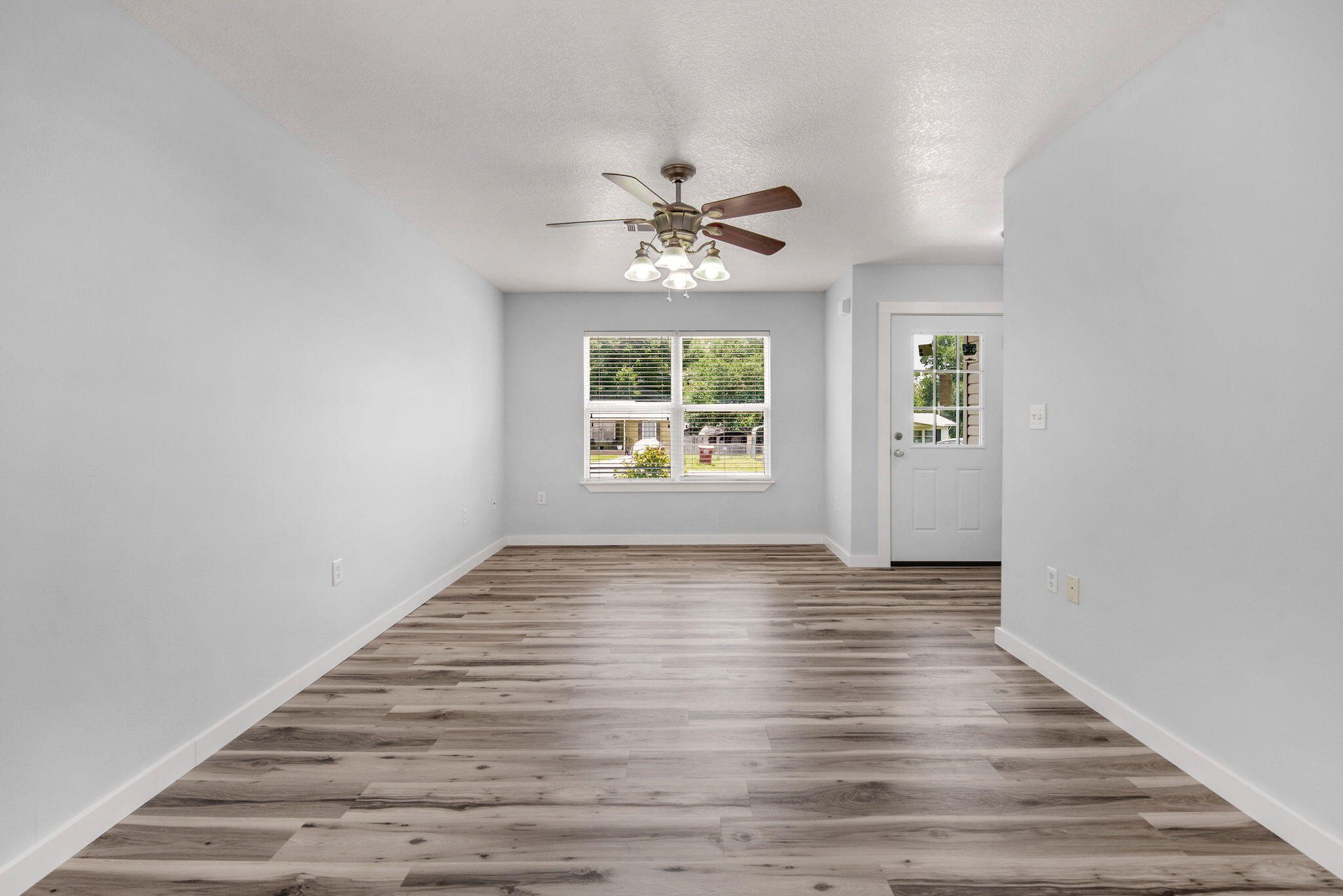 MORRIS ADDN TO CRESTVIEW - Residential