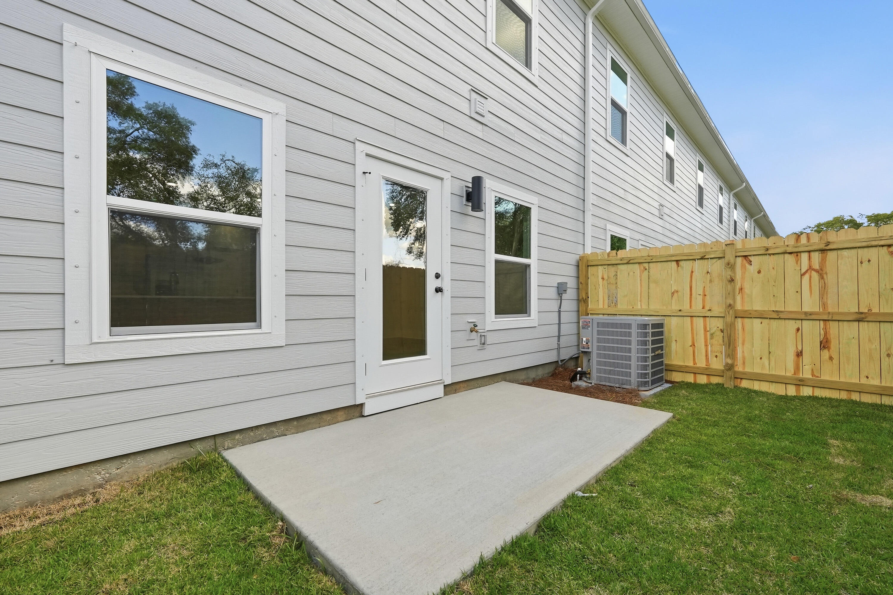 Ferguson Townhomes - Residential