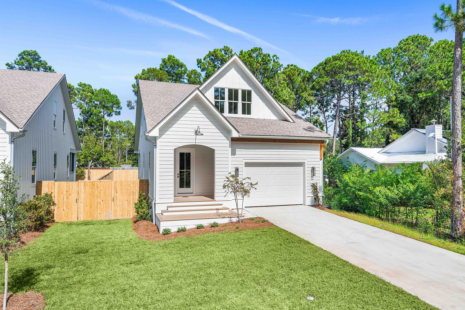 TOWN OF SANTA ROSA - Residential