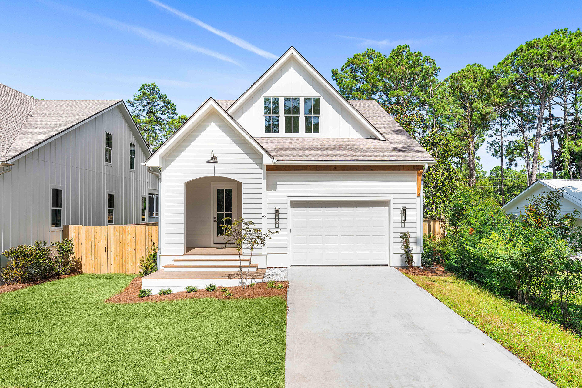 TOWN OF SANTA ROSA - Residential