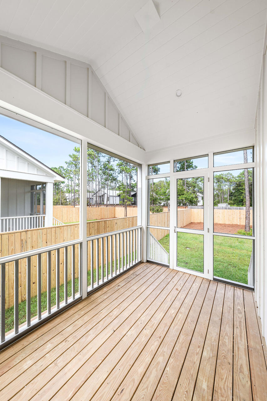 TOWN OF SANTA ROSA - Residential