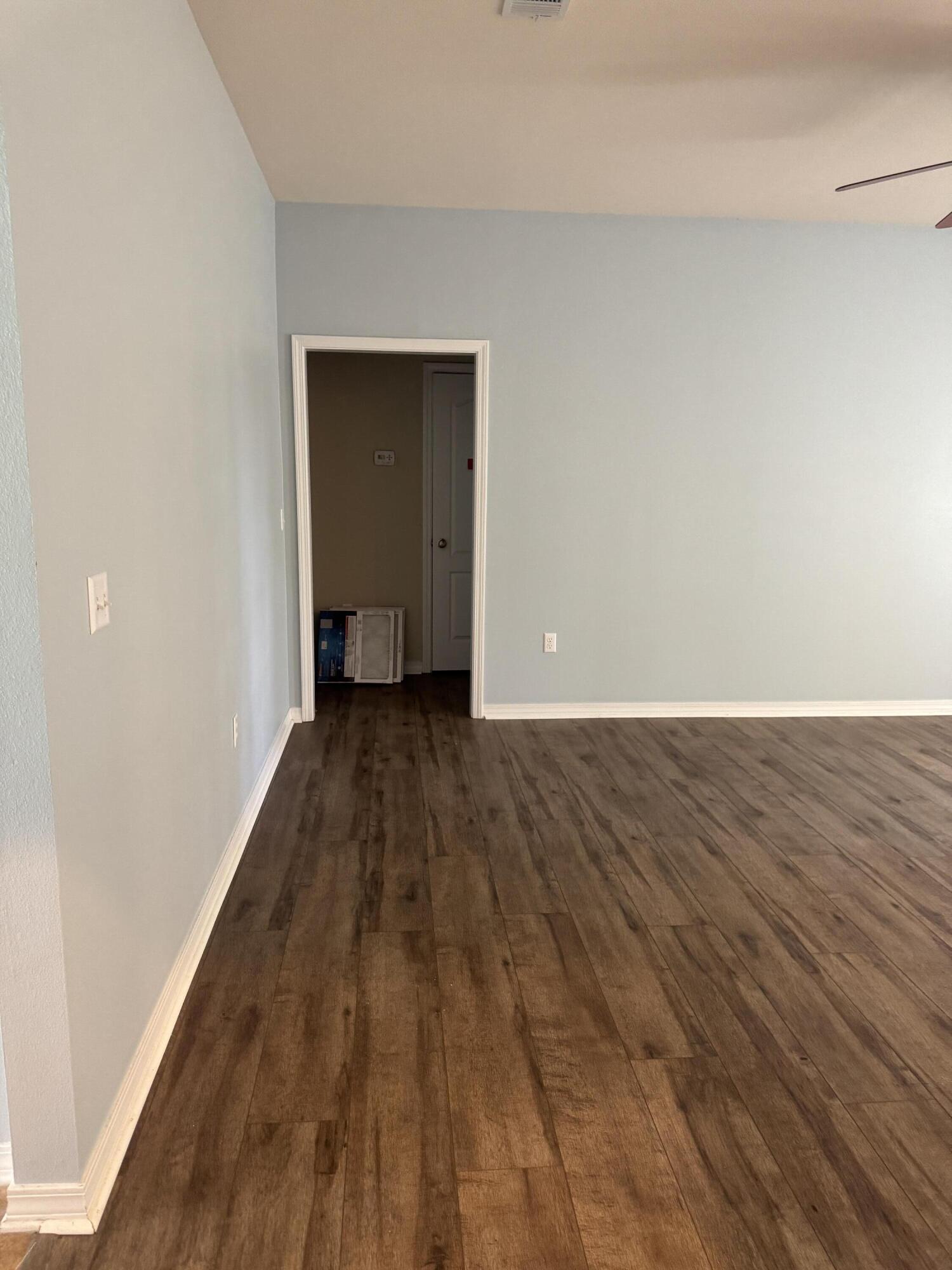 HERITAGE MANOR - Residential Lease