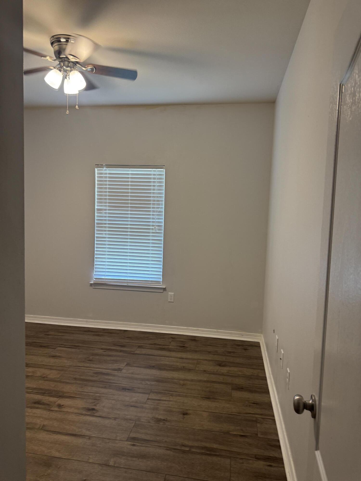 HERITAGE MANOR - Residential Lease
