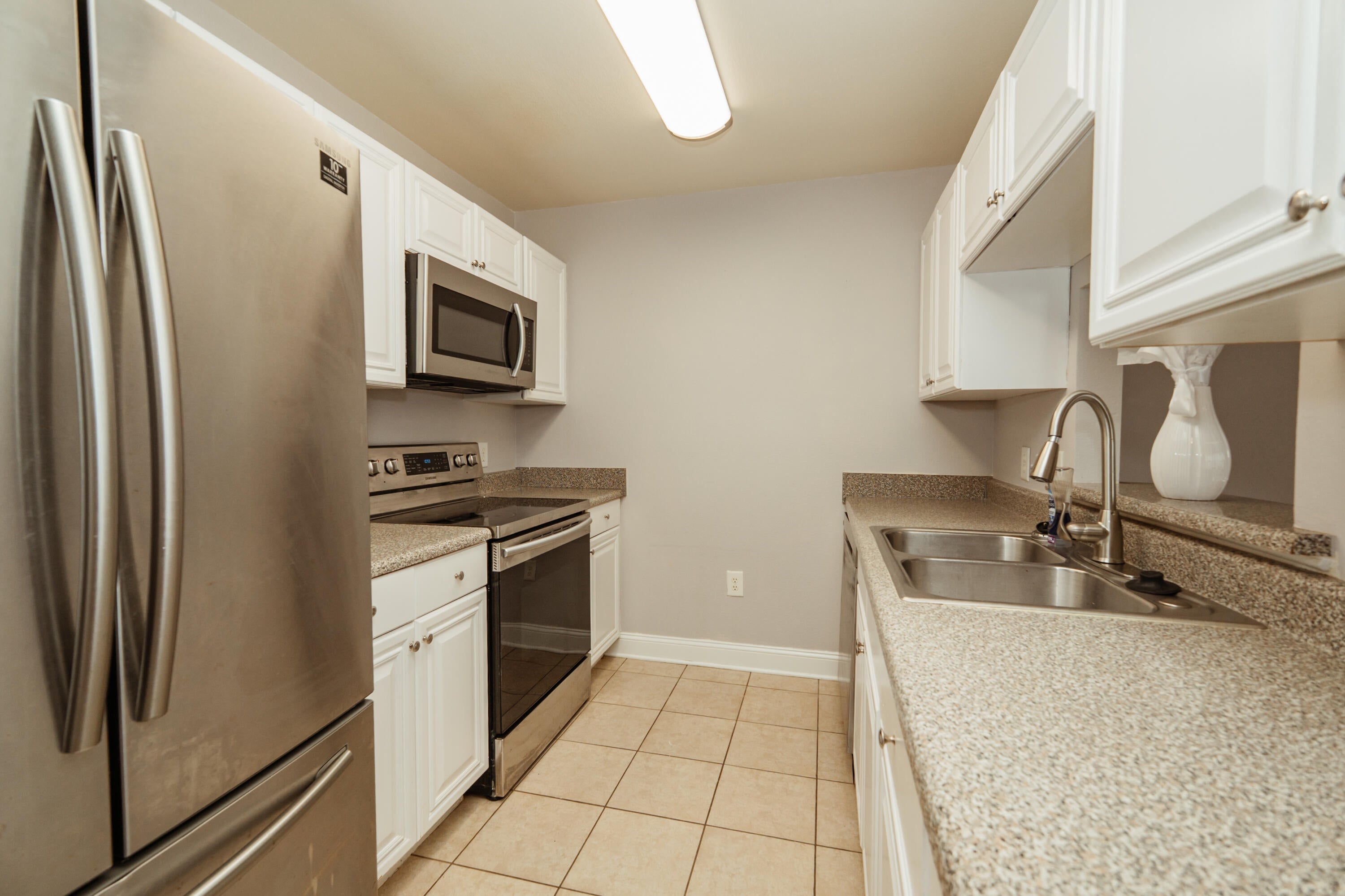 EAGLES LANDING S/D - Residential Lease