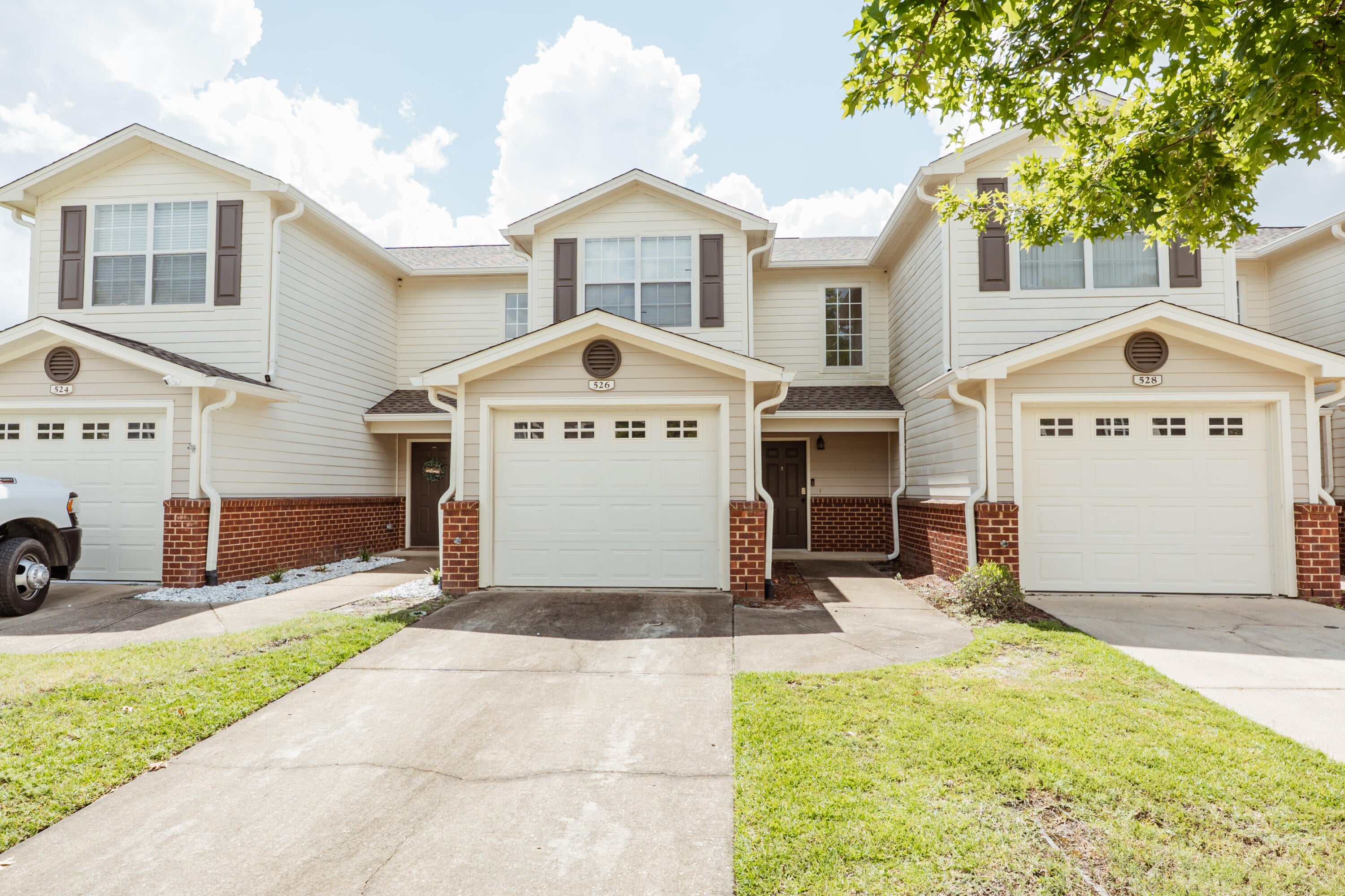 EAGLES LANDING S/D - Residential Lease