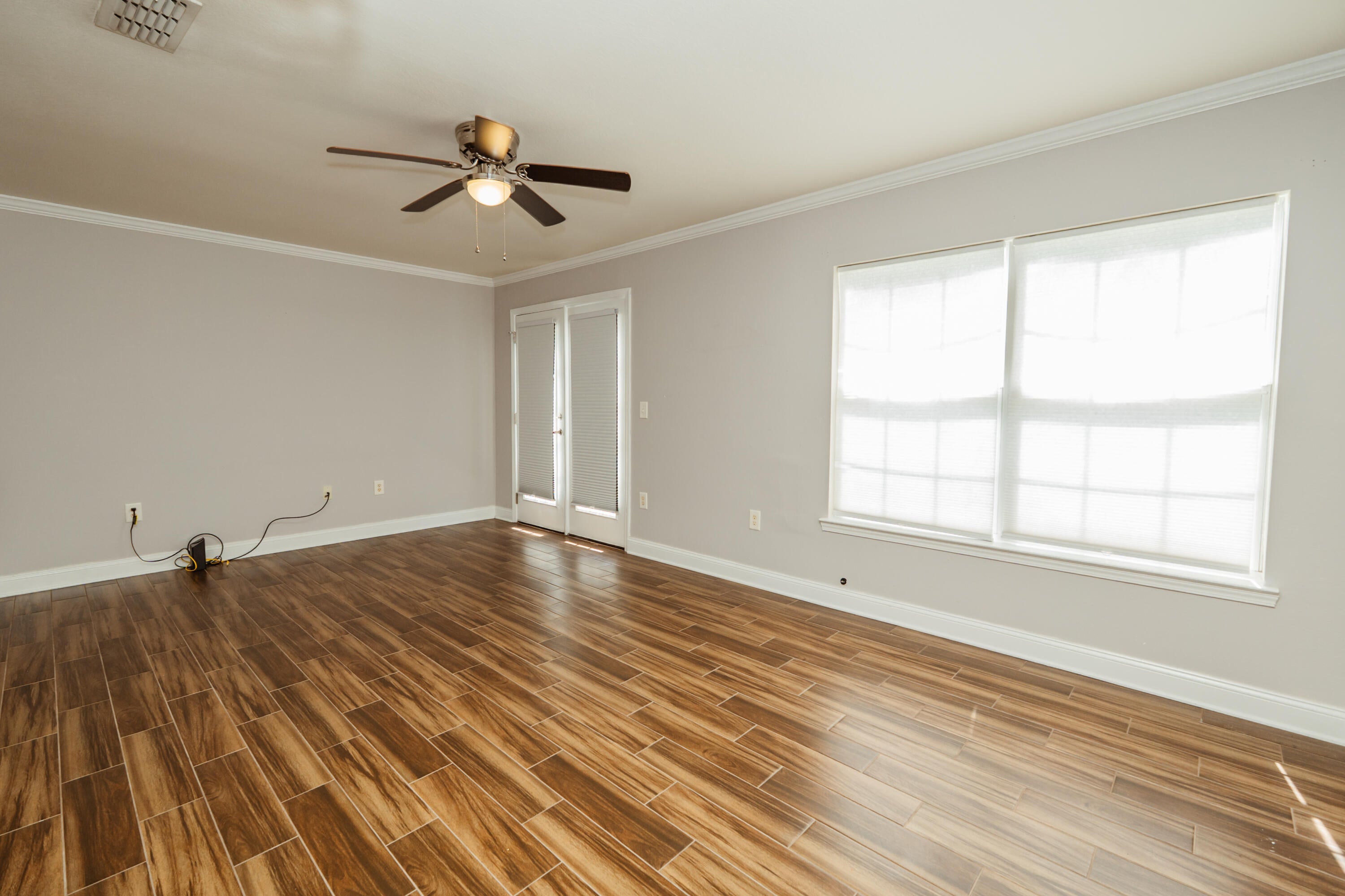 EAGLES LANDING S/D - Residential Lease