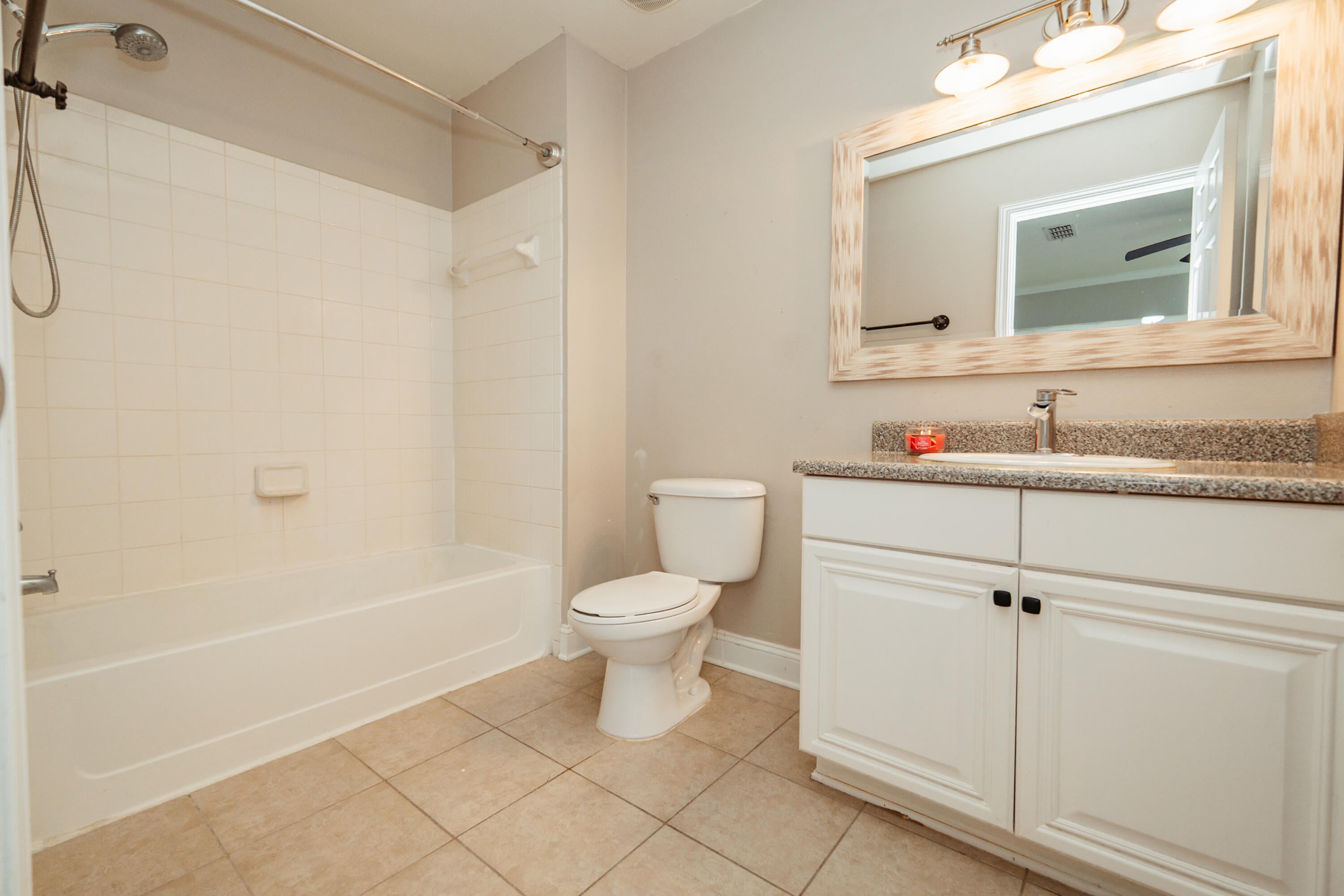 EAGLES LANDING S/D - Residential Lease