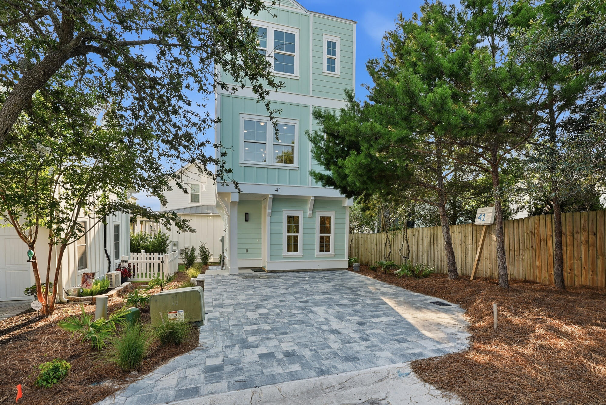 VILLAGE AT BLUE MOUNTAIN BEACH - Residential