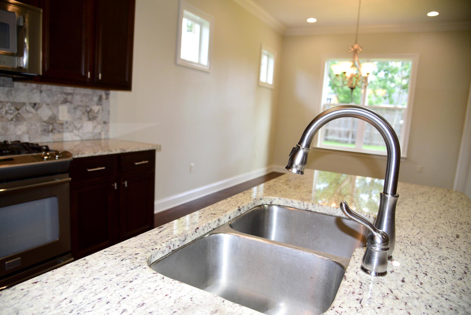 MAGNOLIA WOODS - Residential Lease