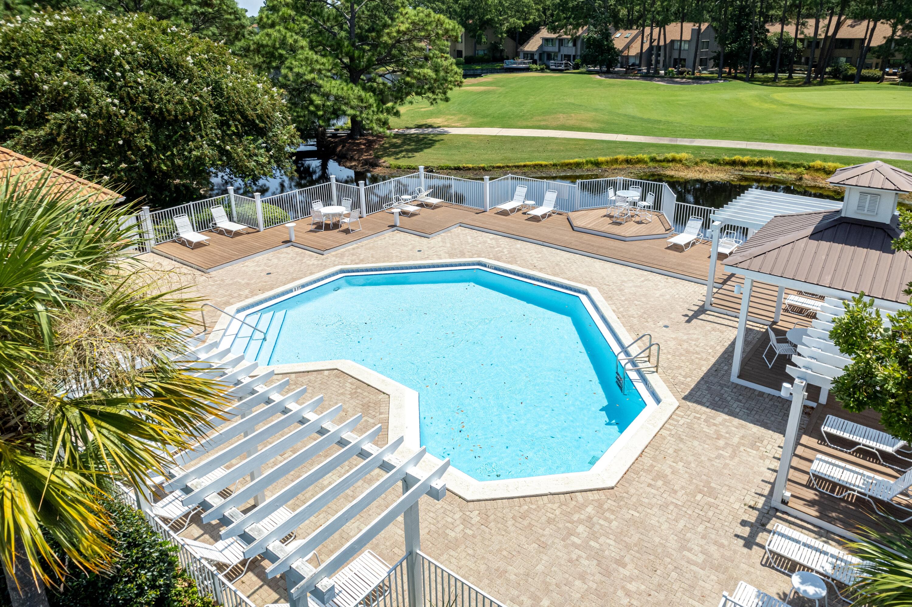 PLAYERS CLUB AT SANDESTIN - Residential