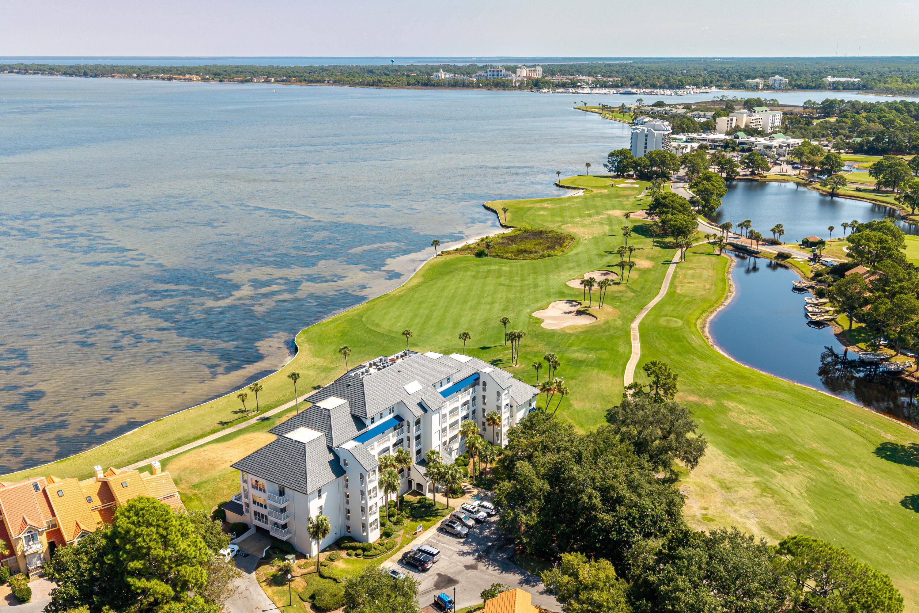 PLAYERS CLUB AT SANDESTIN - Residential