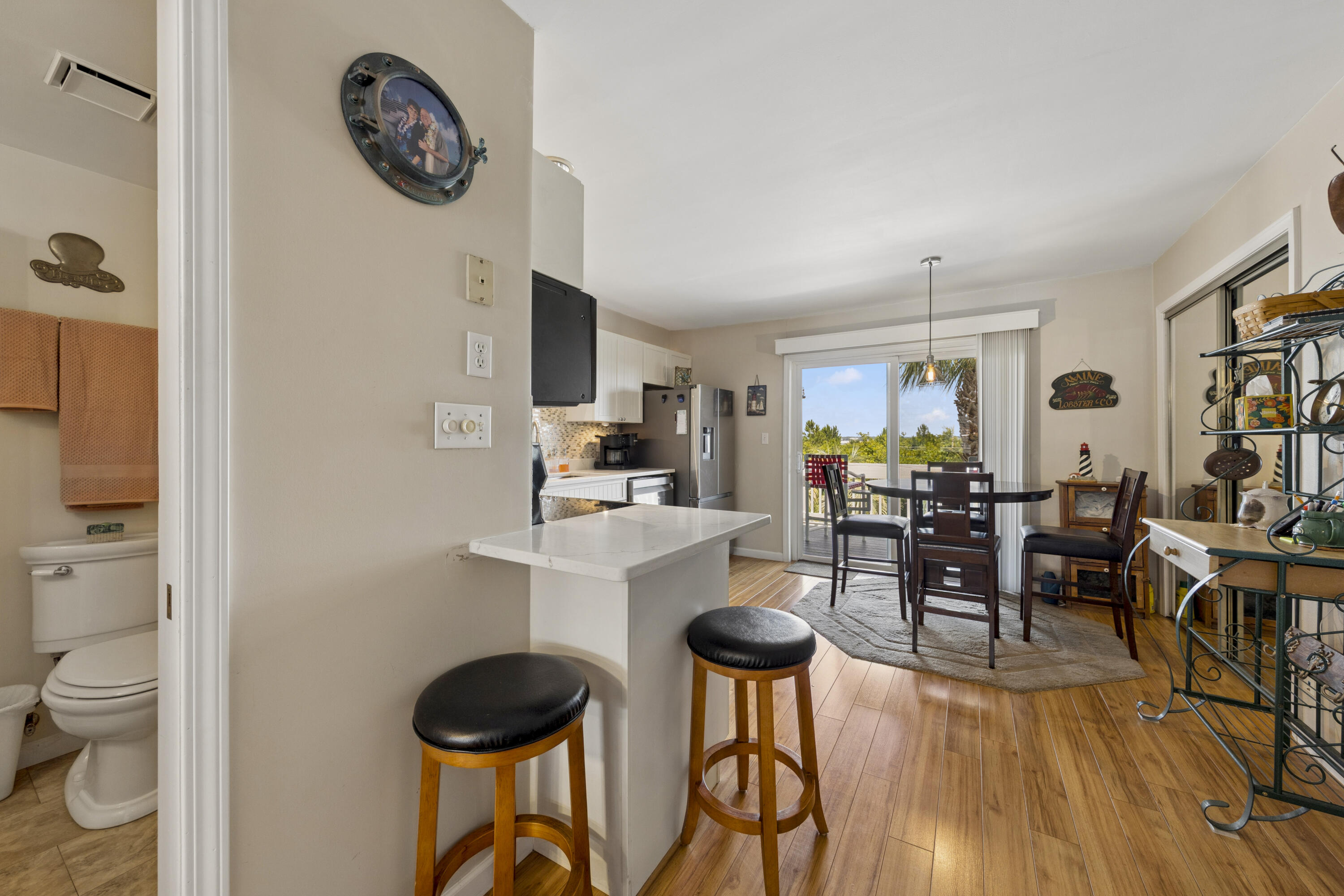 SANDCASTLE BEACH HOMES - Residential