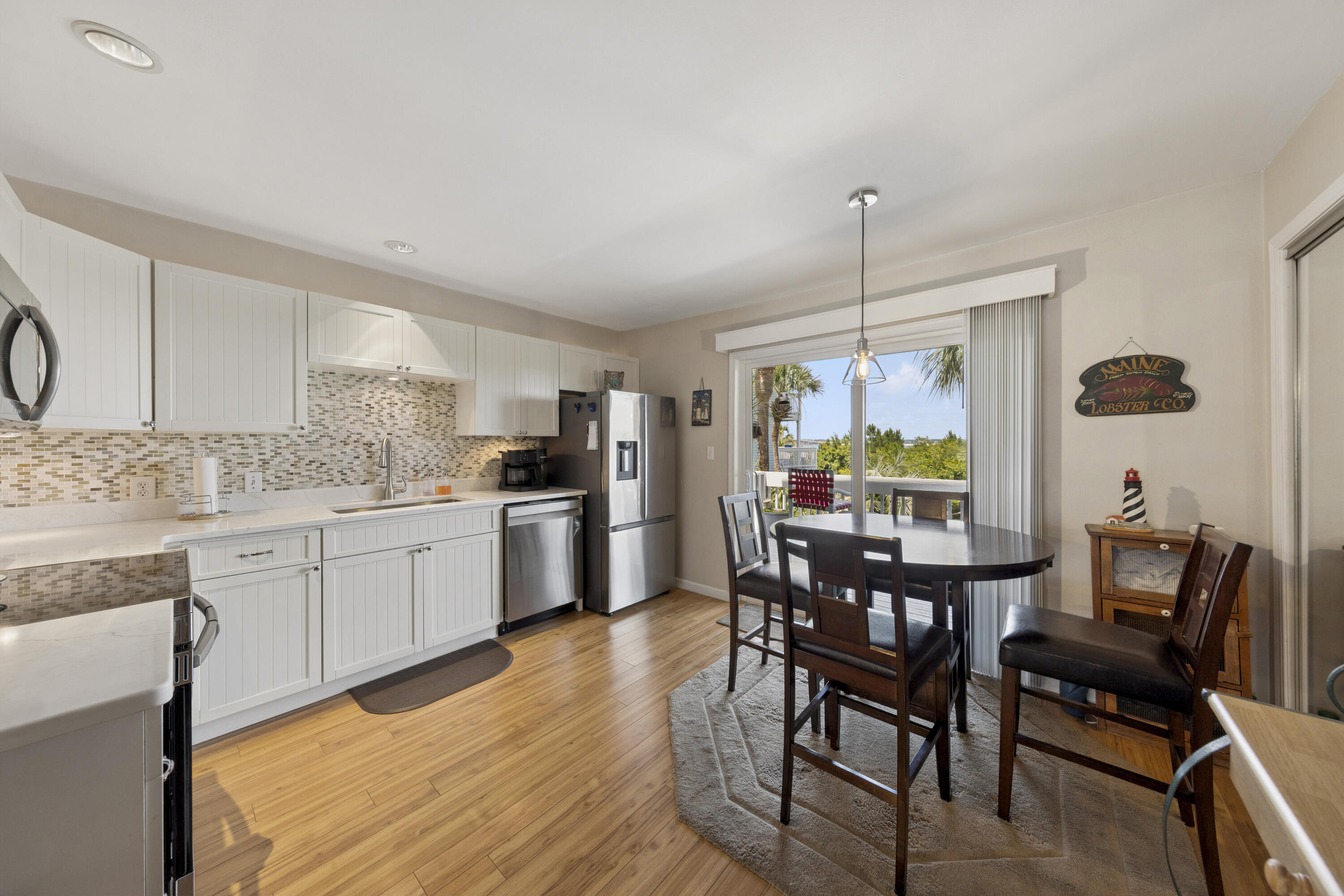 SANDCASTLE BEACH HOMES - Residential