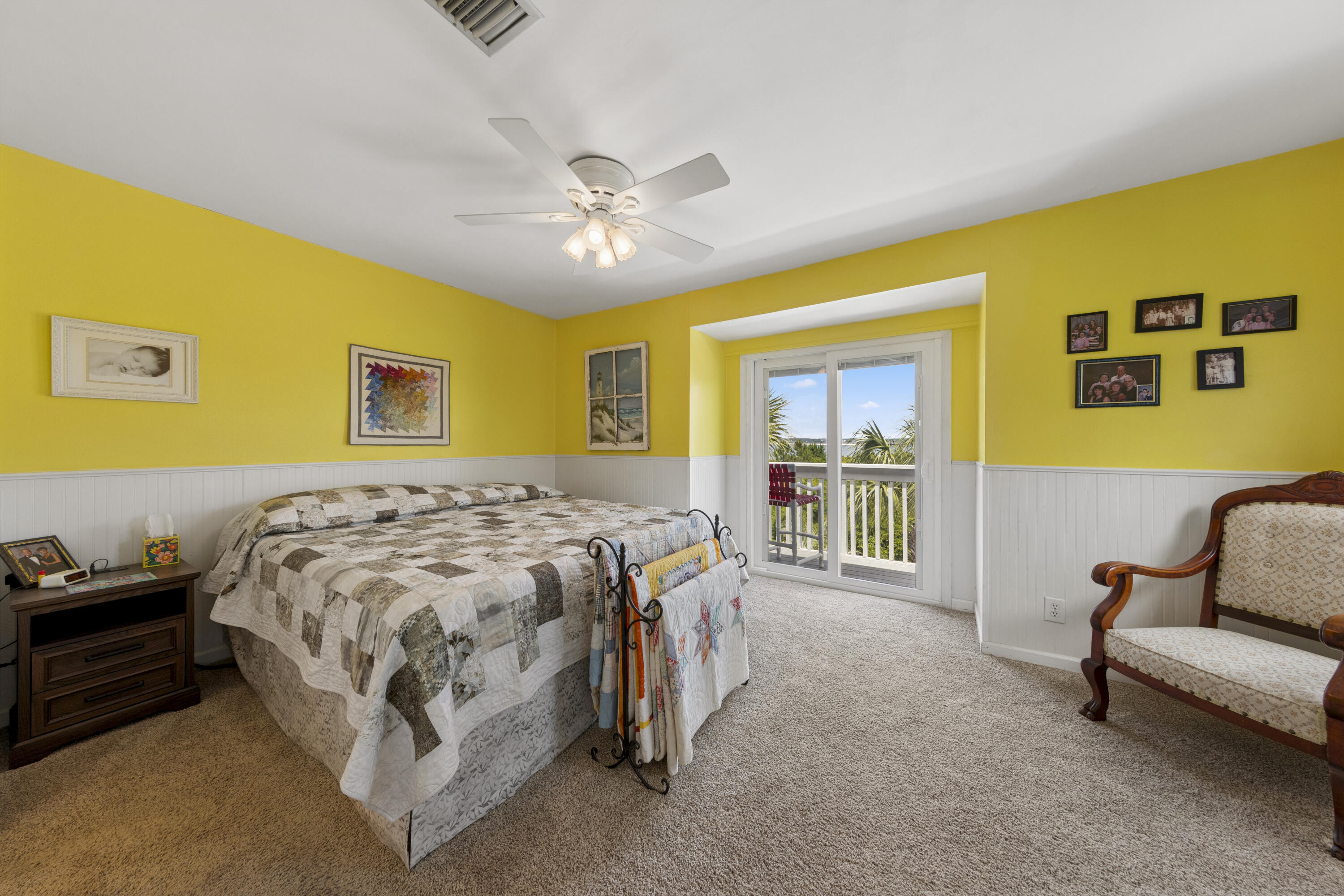 SANDCASTLE BEACH HOMES - Residential