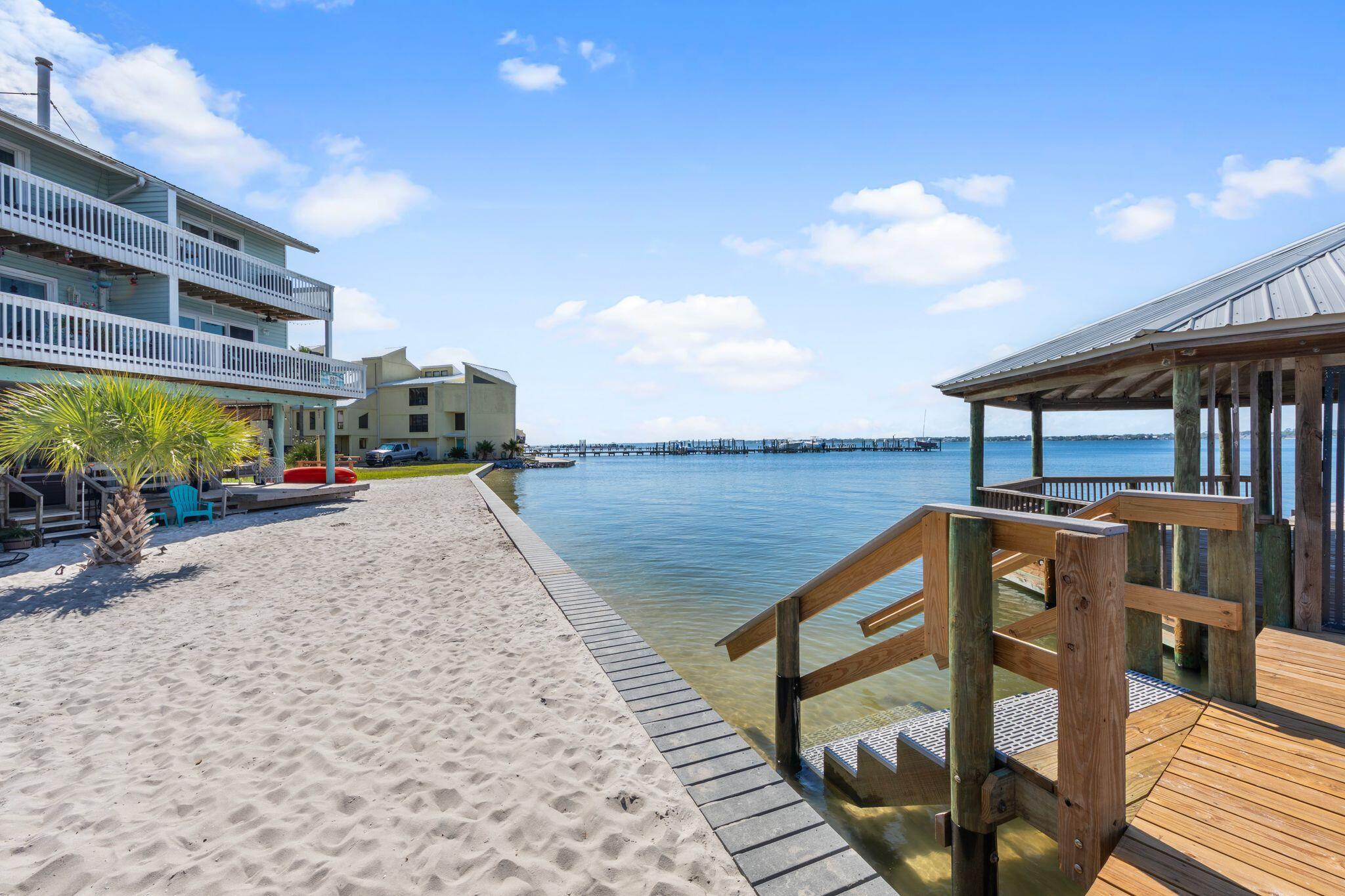 SANDCASTLE BEACH HOMES - Residential