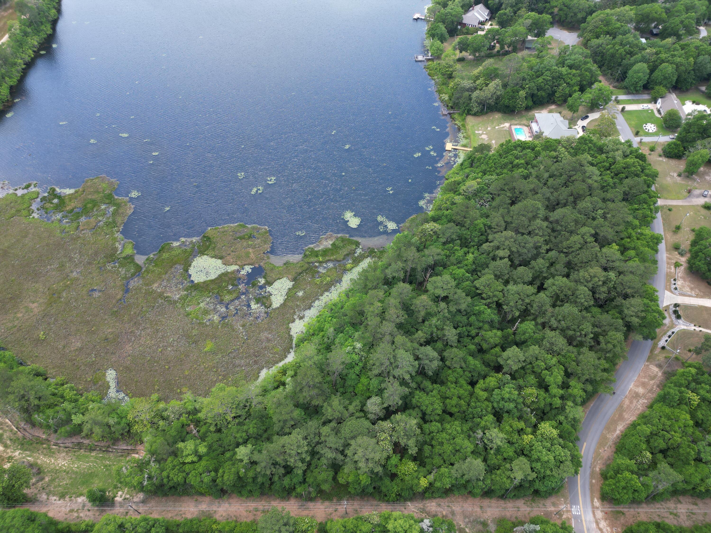 LOT 41 LAKE HOLLEY S/D PB 7-35 - Land
