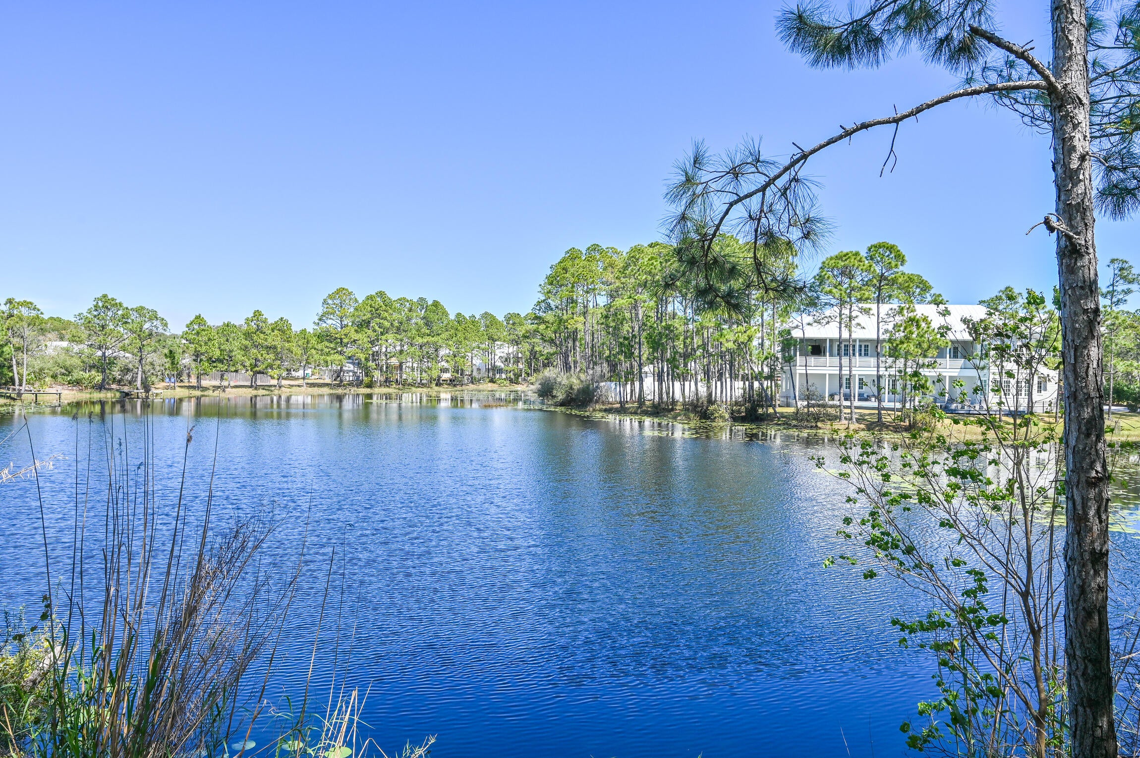 BEACHSIDE VILLAS CONDO - Residential