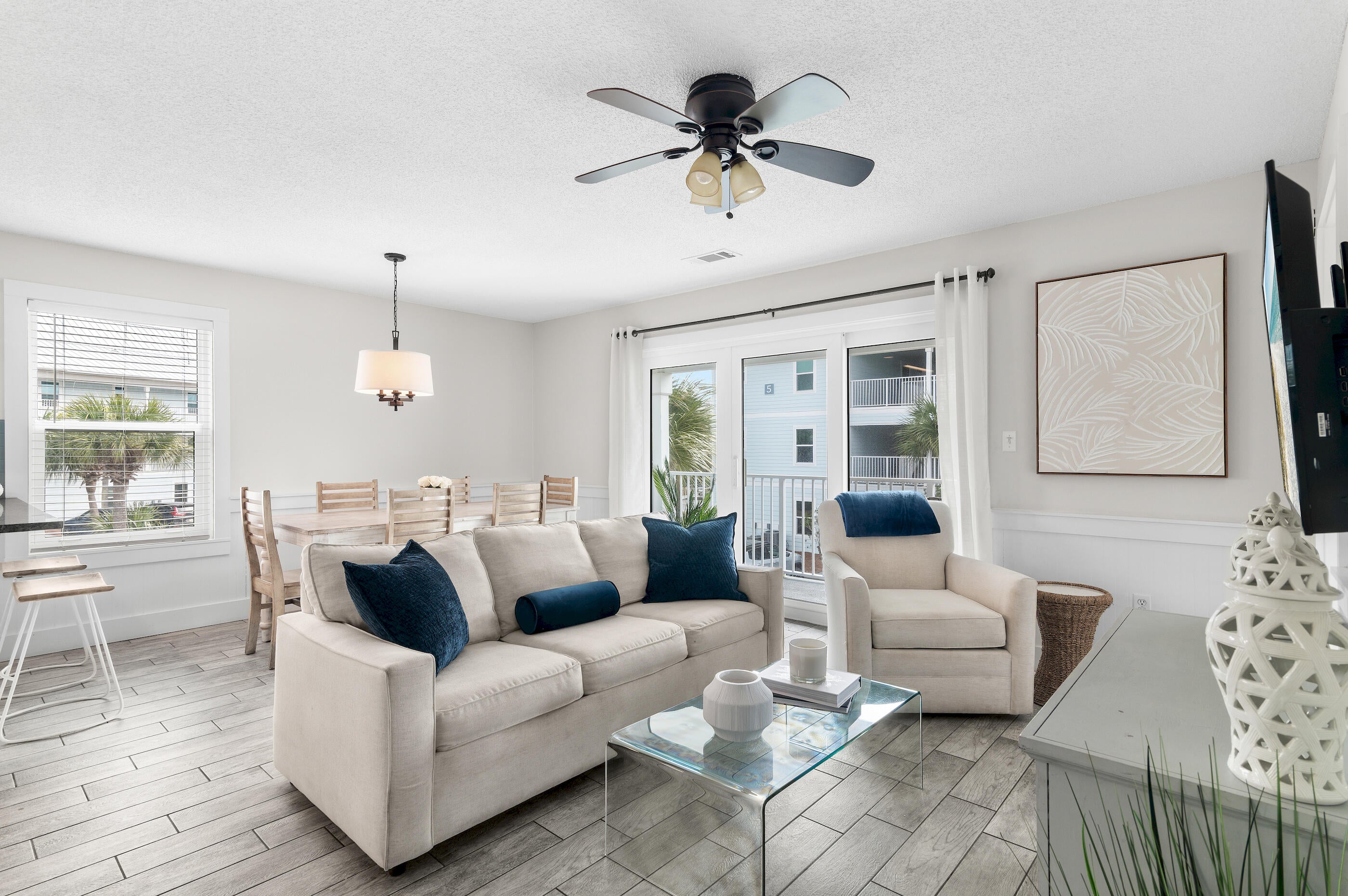 BEACHSIDE VILLAS CONDO - Residential