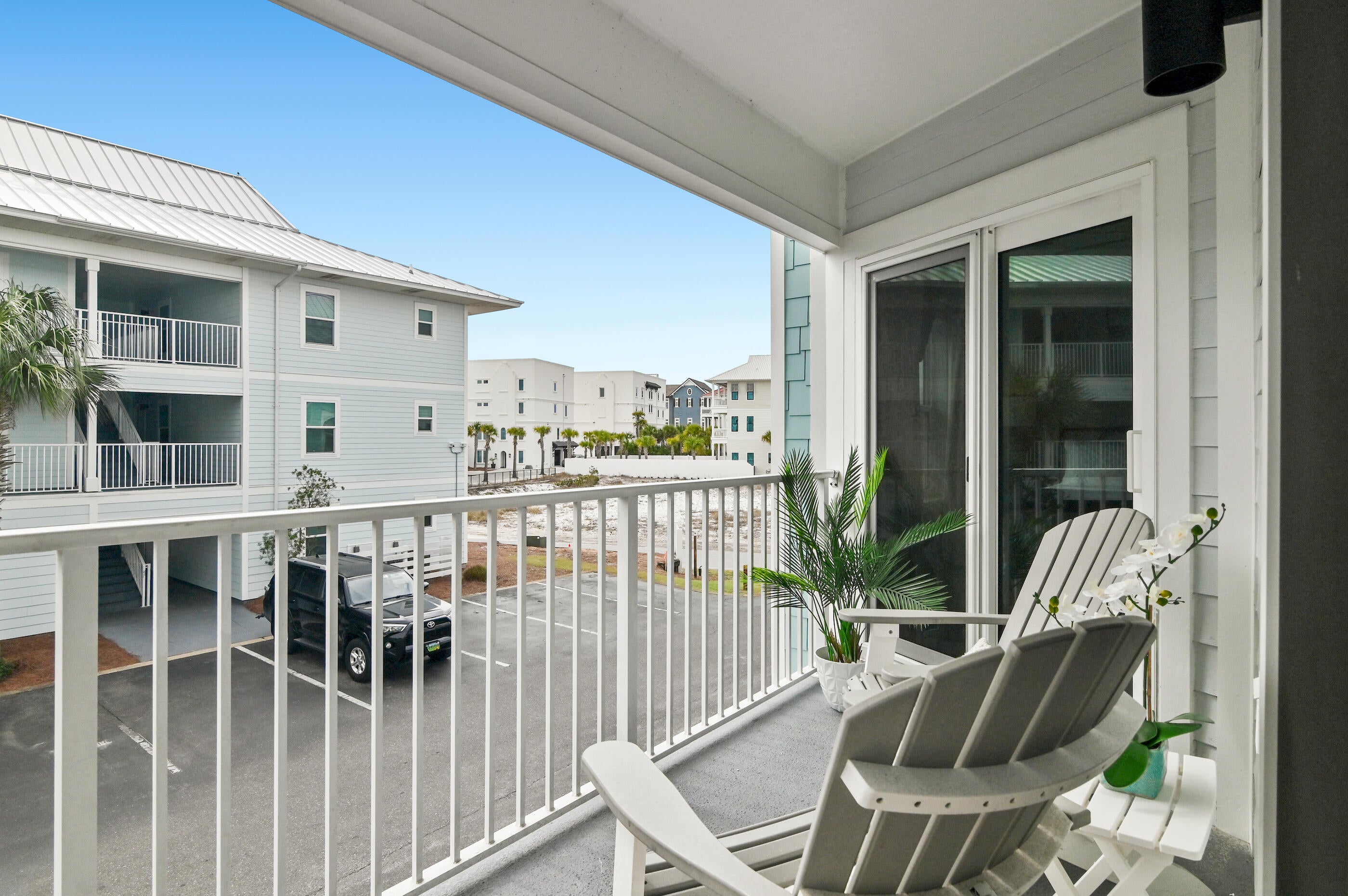 BEACHSIDE VILLAS CONDO - Residential