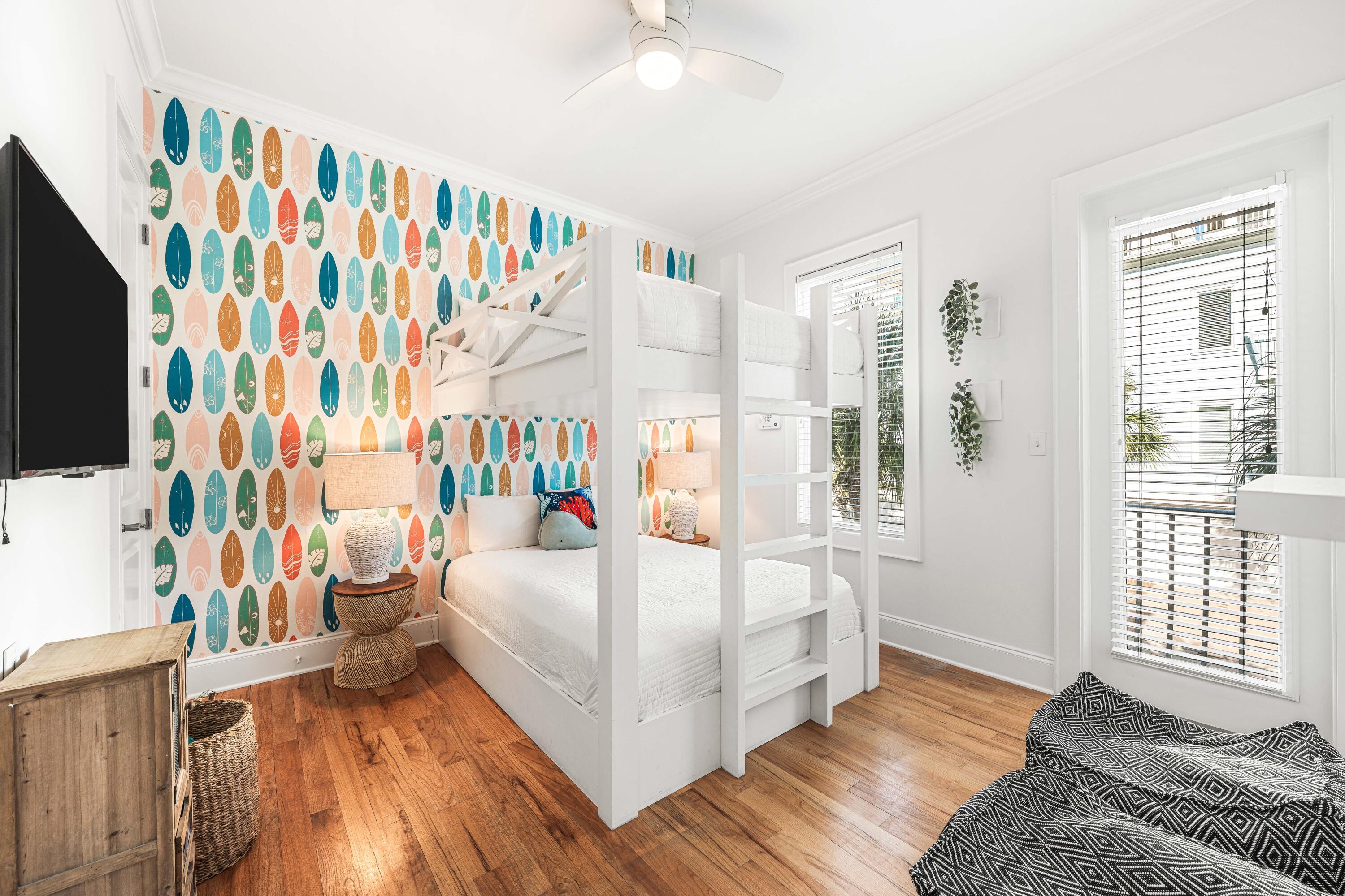 SUMMER PLACE - Residential