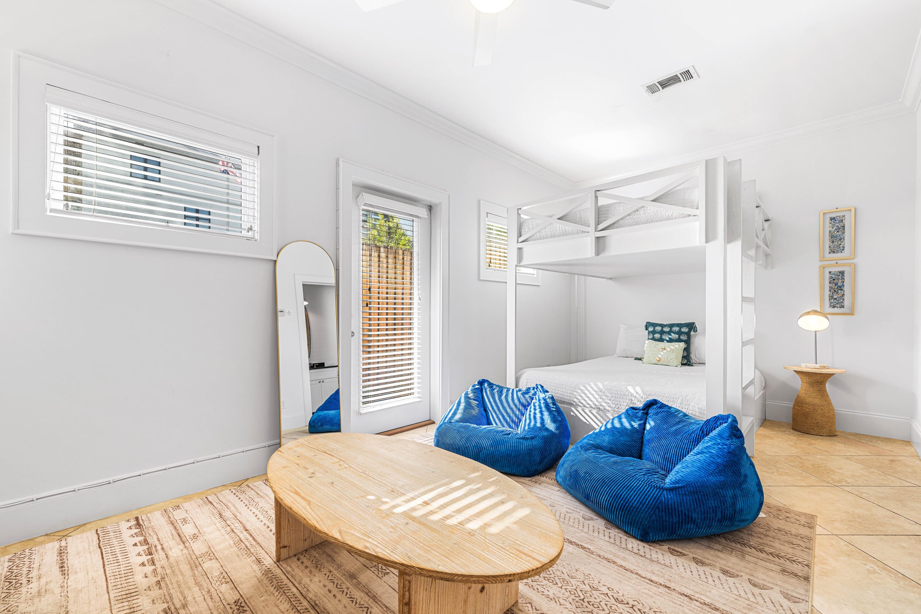 SUMMER PLACE - Residential