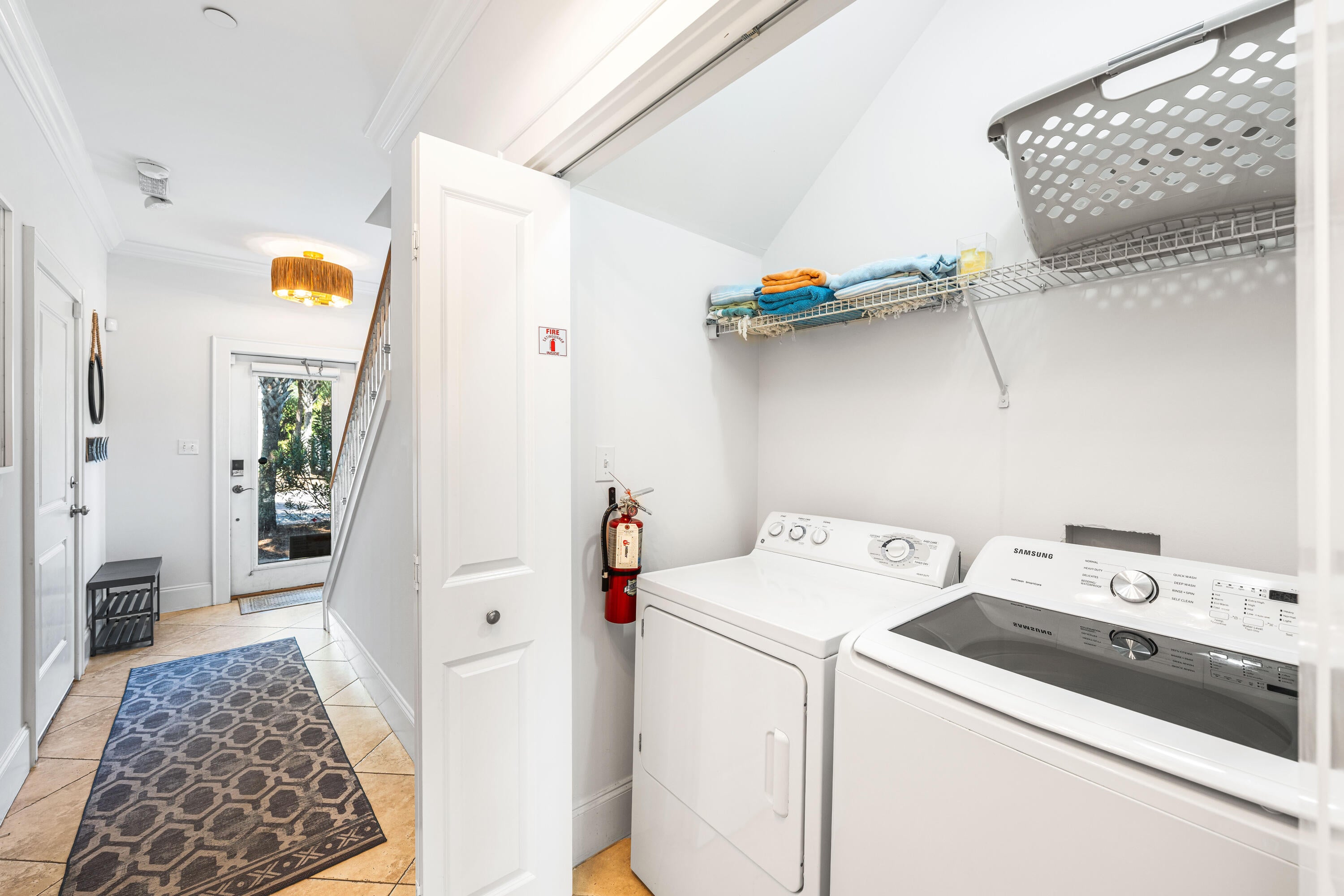 SUMMER PLACE - Residential