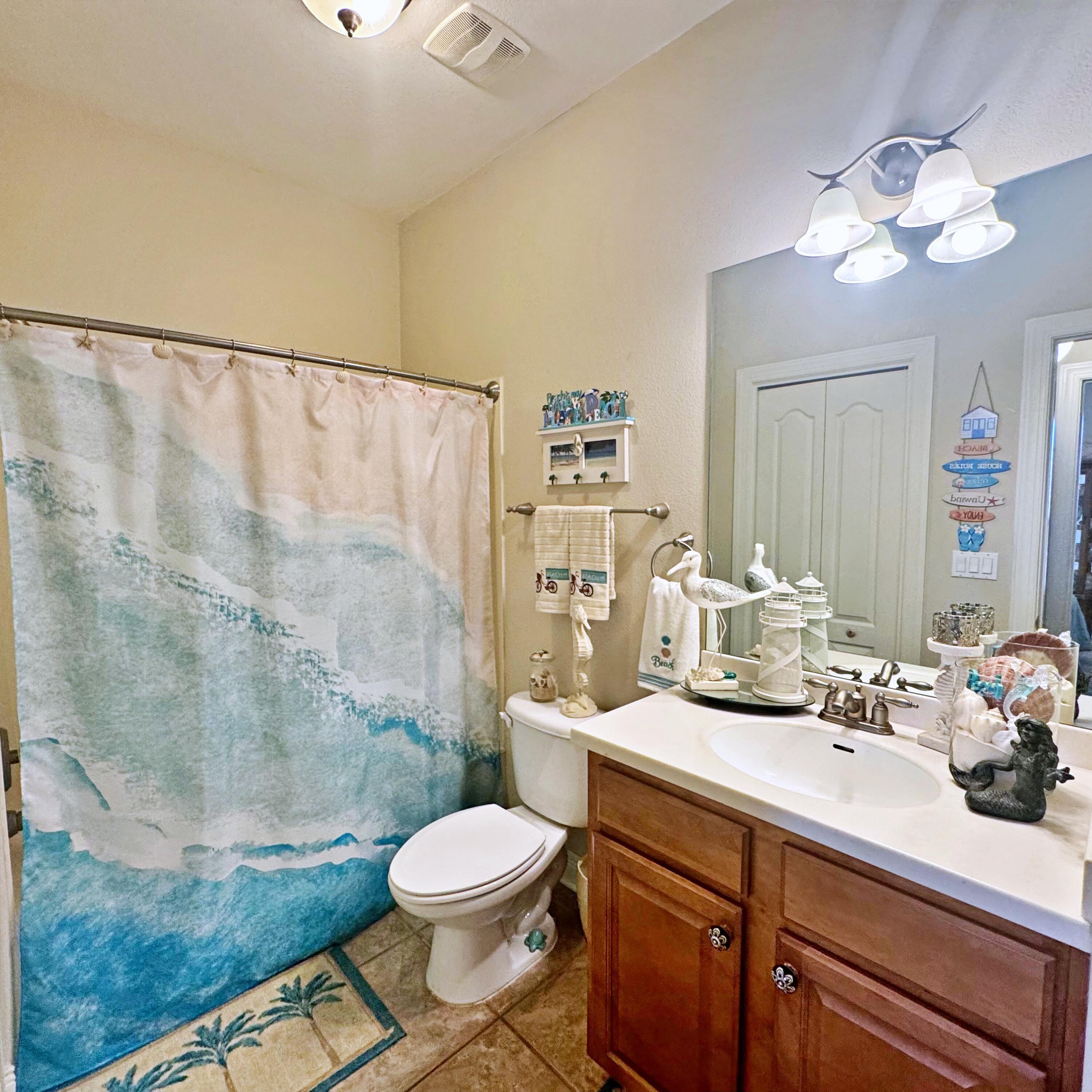 DIAMOND LAKES - Residential