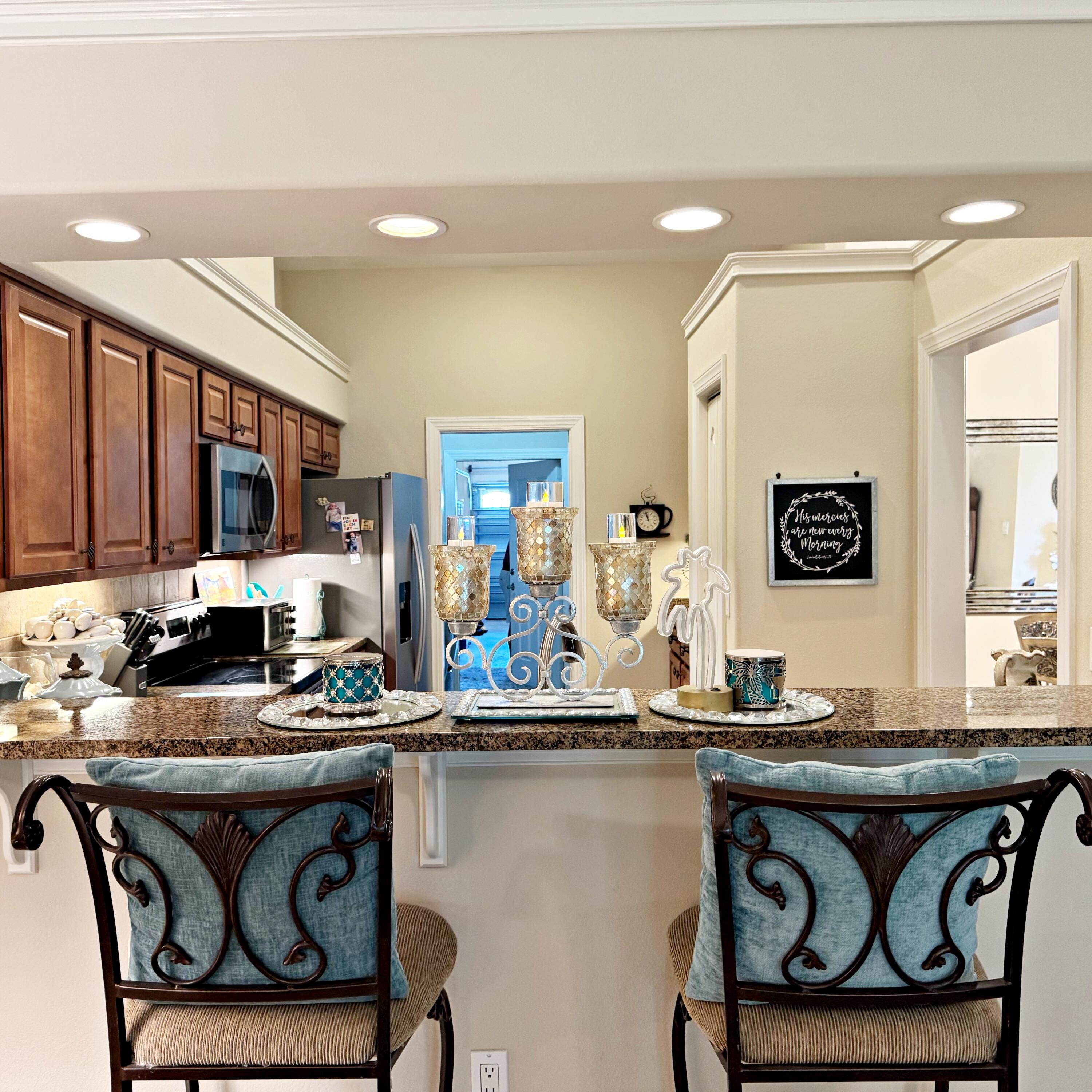 DIAMOND LAKES - Residential