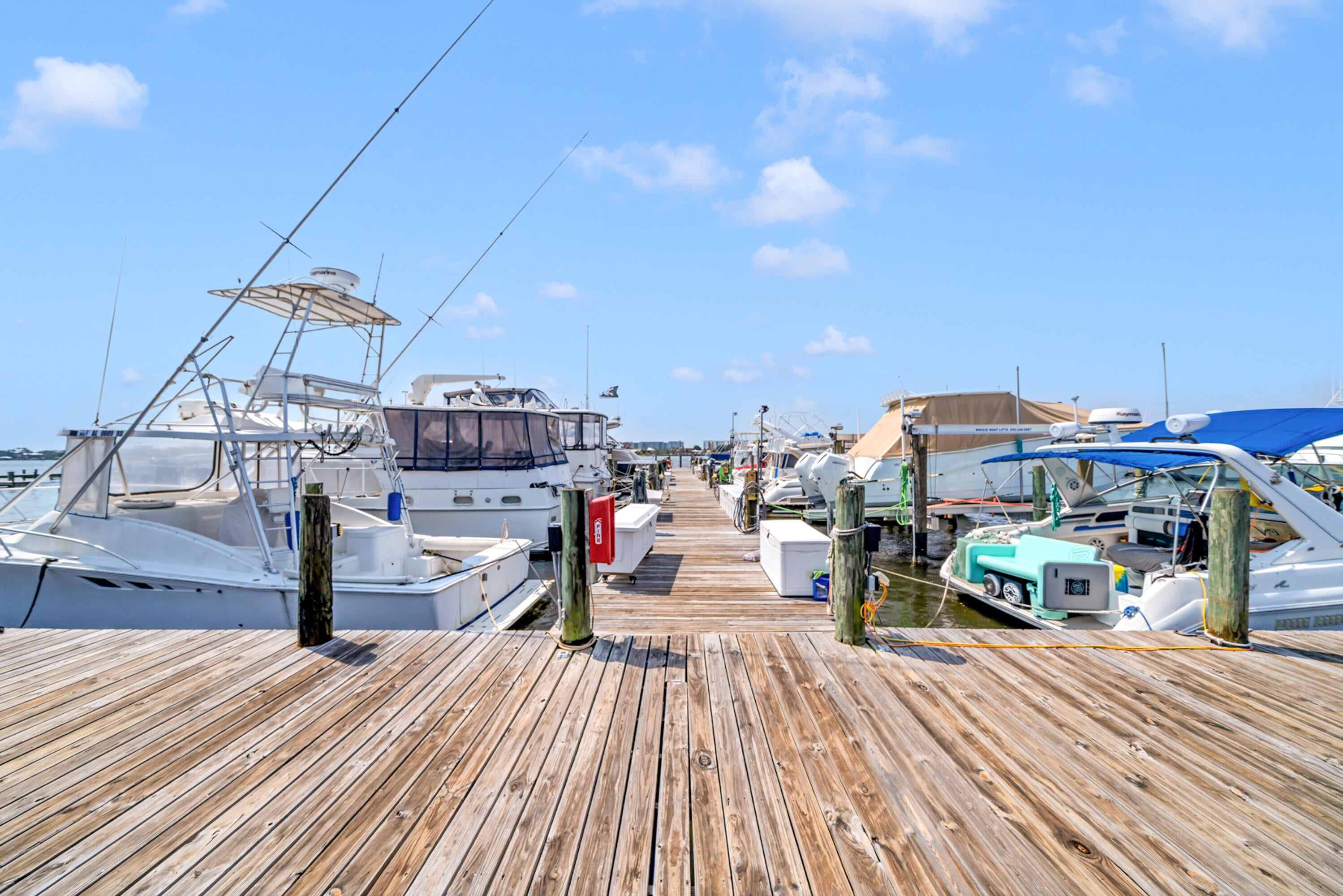 PIRATES BAY PH 1 - Residential