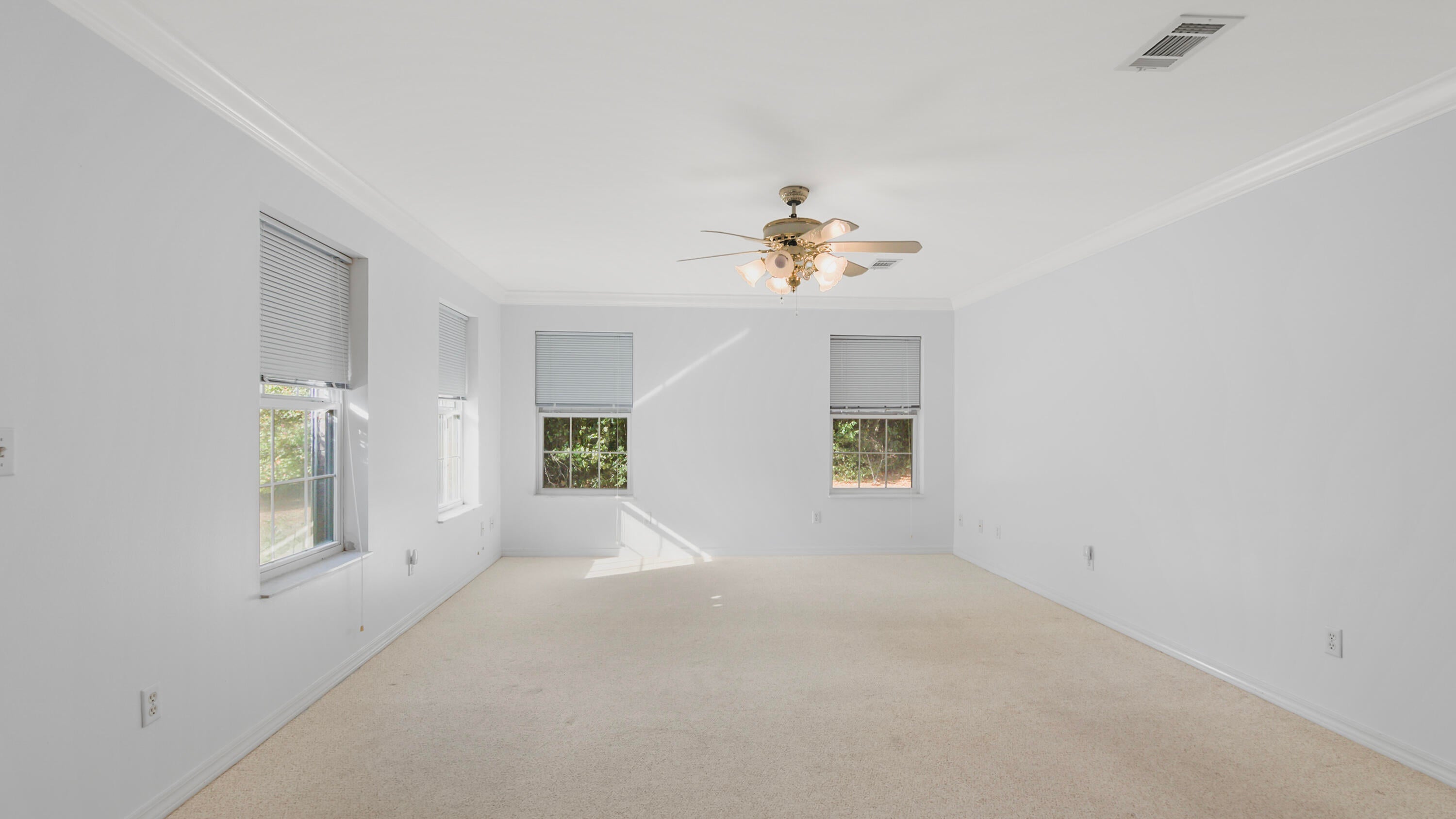 LAKEVIEW - Residential