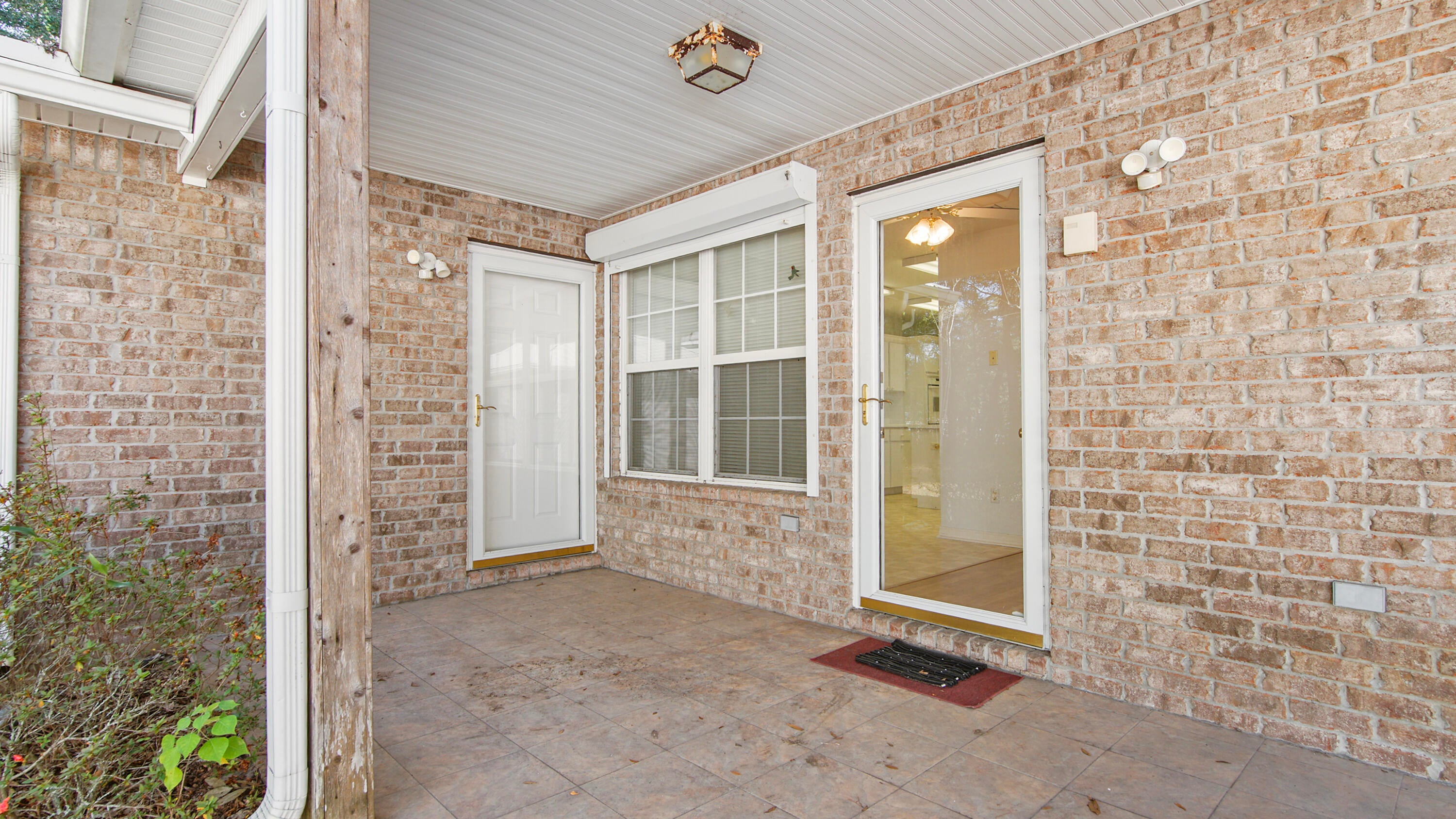 LAKEVIEW - Residential