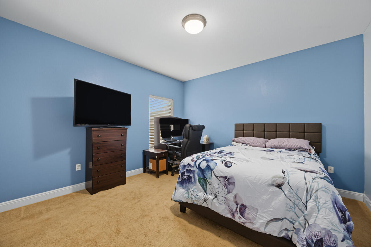 ROLLING RIDGE - Residential