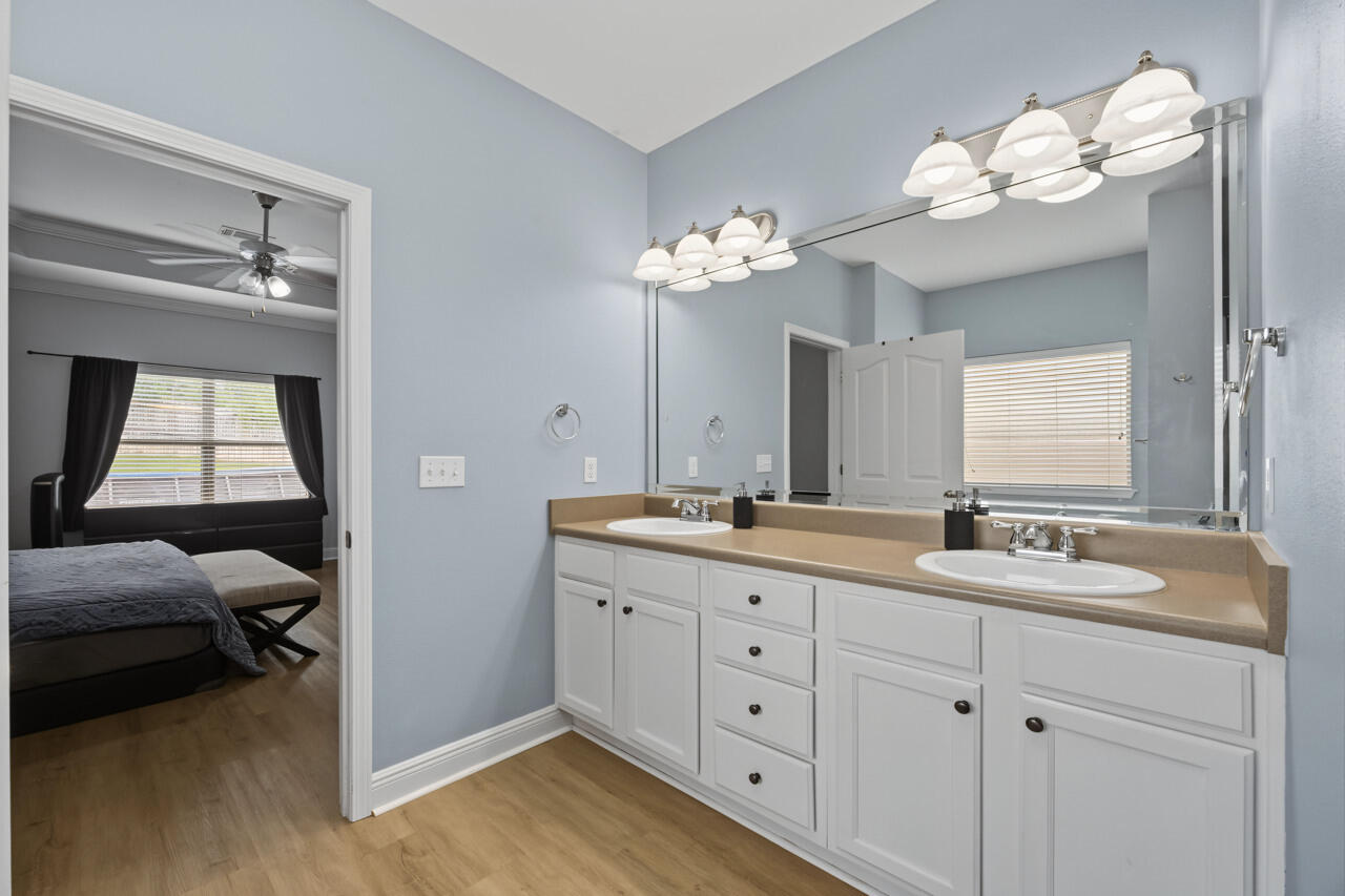 ROLLING RIDGE - Residential