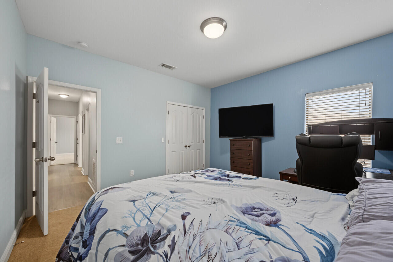 ROLLING RIDGE - Residential