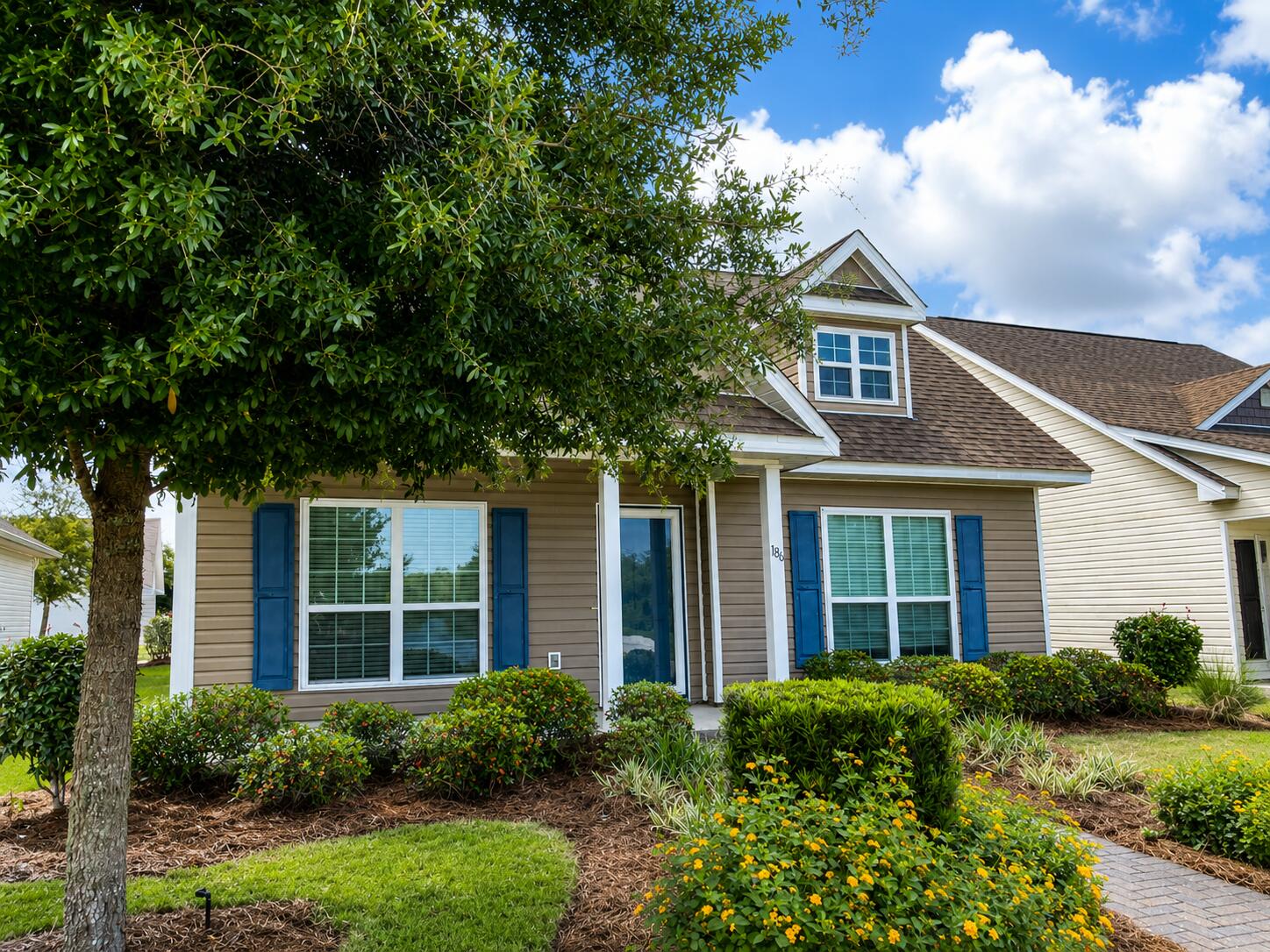 HAMMOCK BAY - Residential Lease